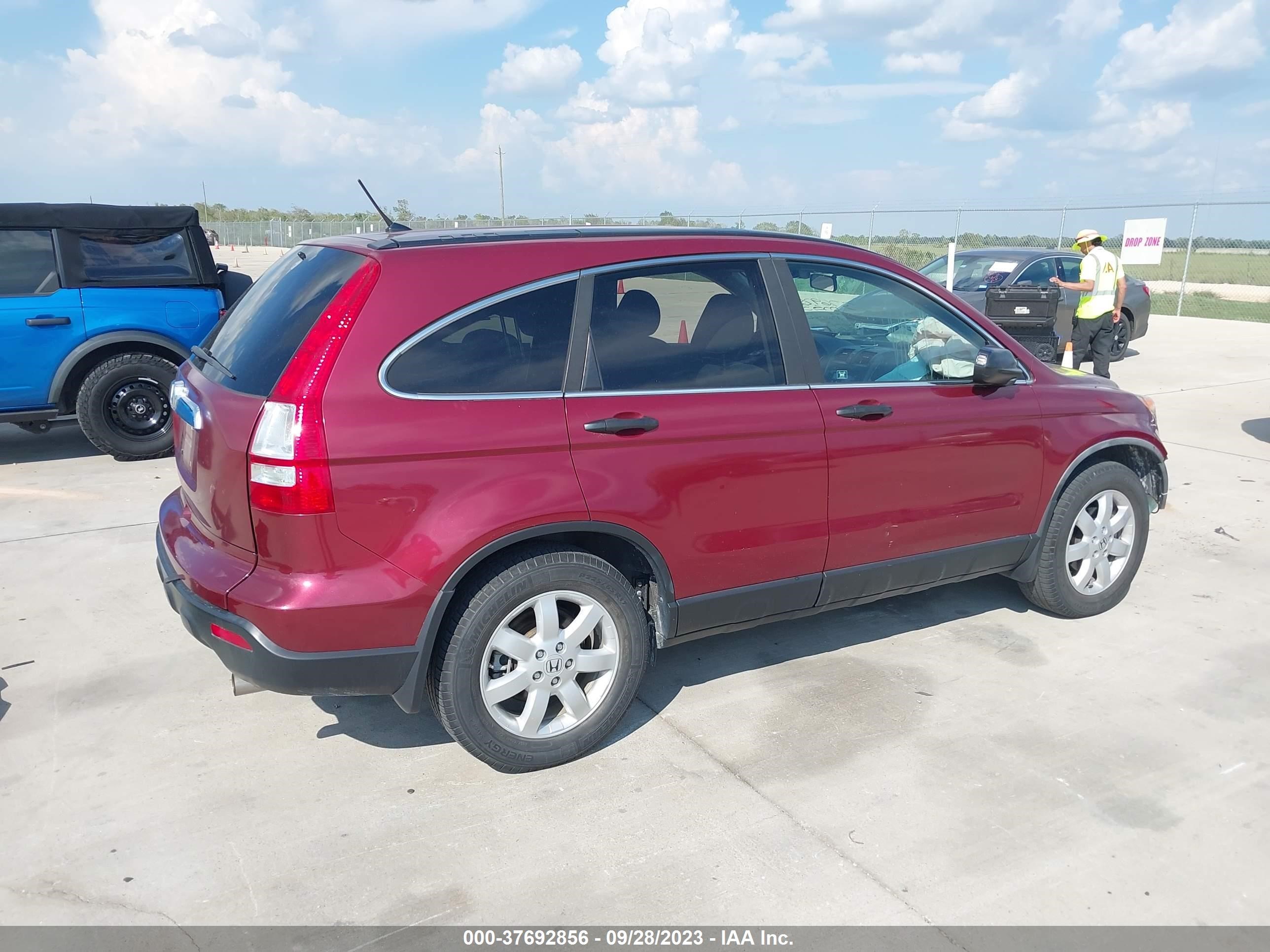 Photo 3 VIN: 5J6RE48508L024982 - HONDA CR-V 