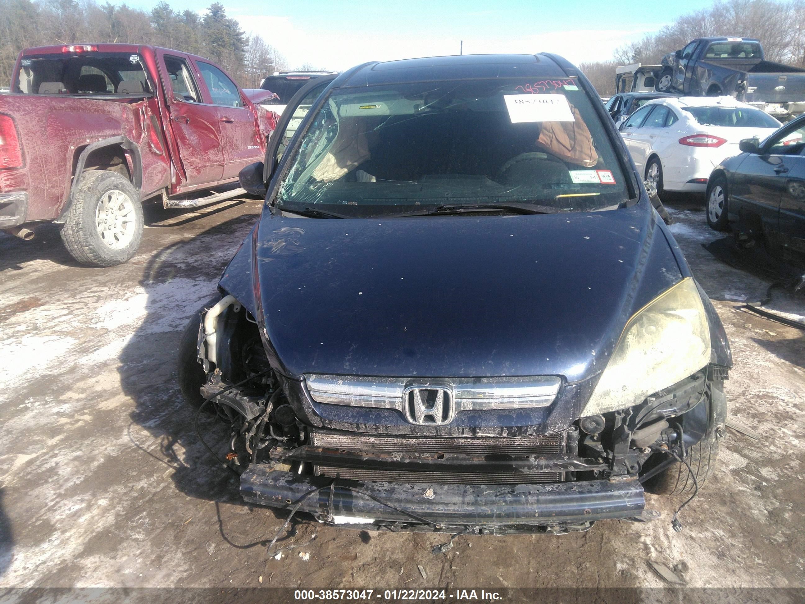 Photo 5 VIN: 5J6RE485X8L004335 - HONDA CR-V 