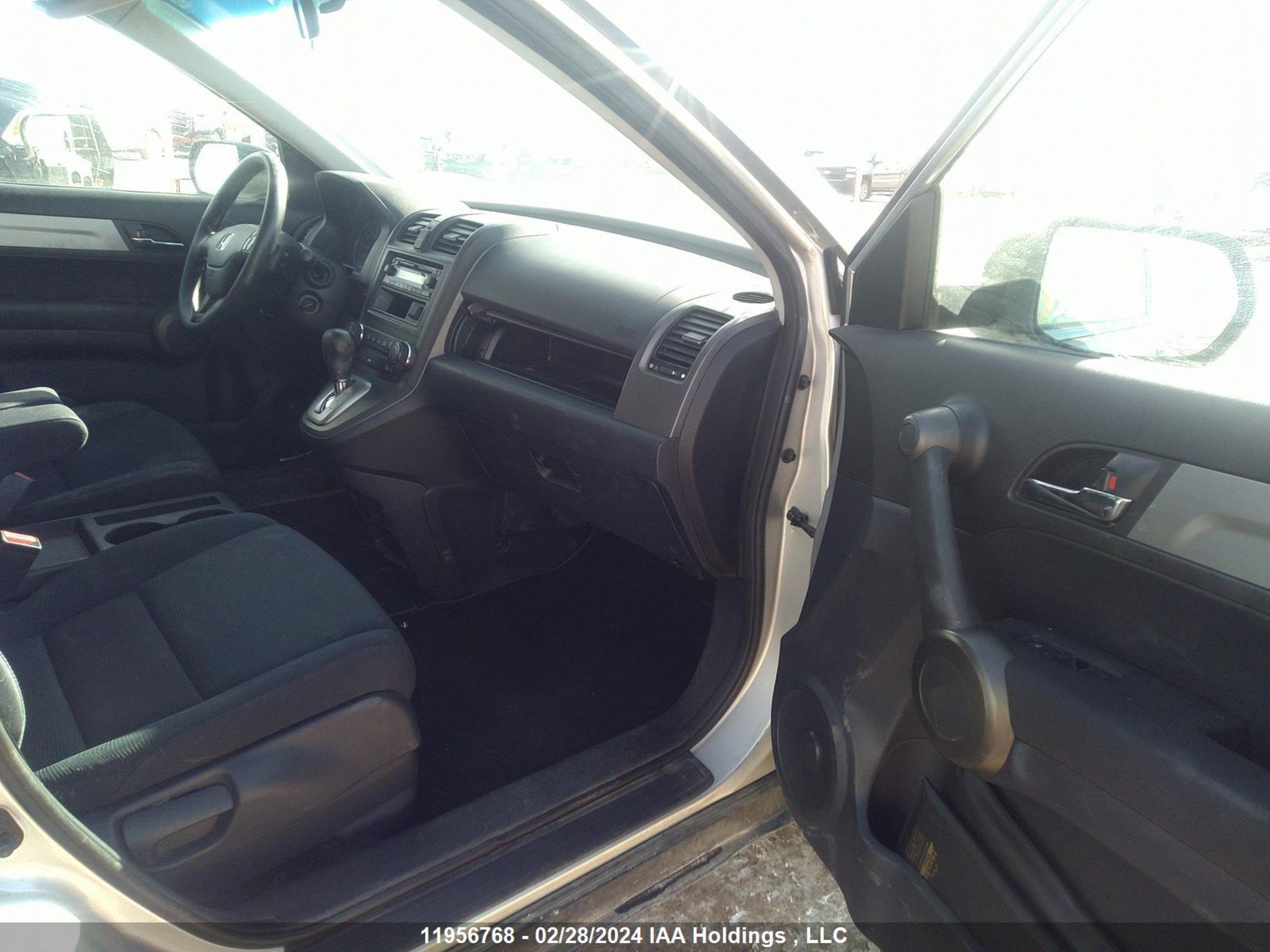 Photo 4 VIN: 5J6RE4H33BL806537 - HONDA CR-V 