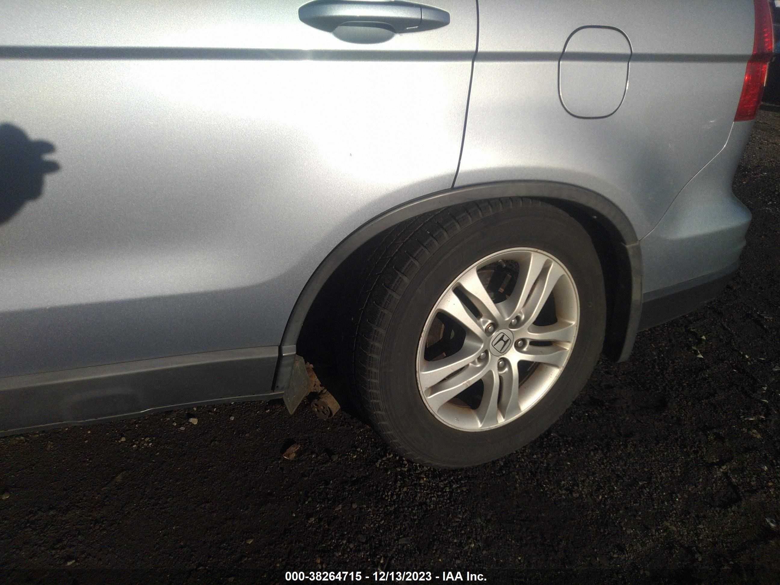 Photo 5 VIN: 5J6RE4H72AL020391 - HONDA CR-V 