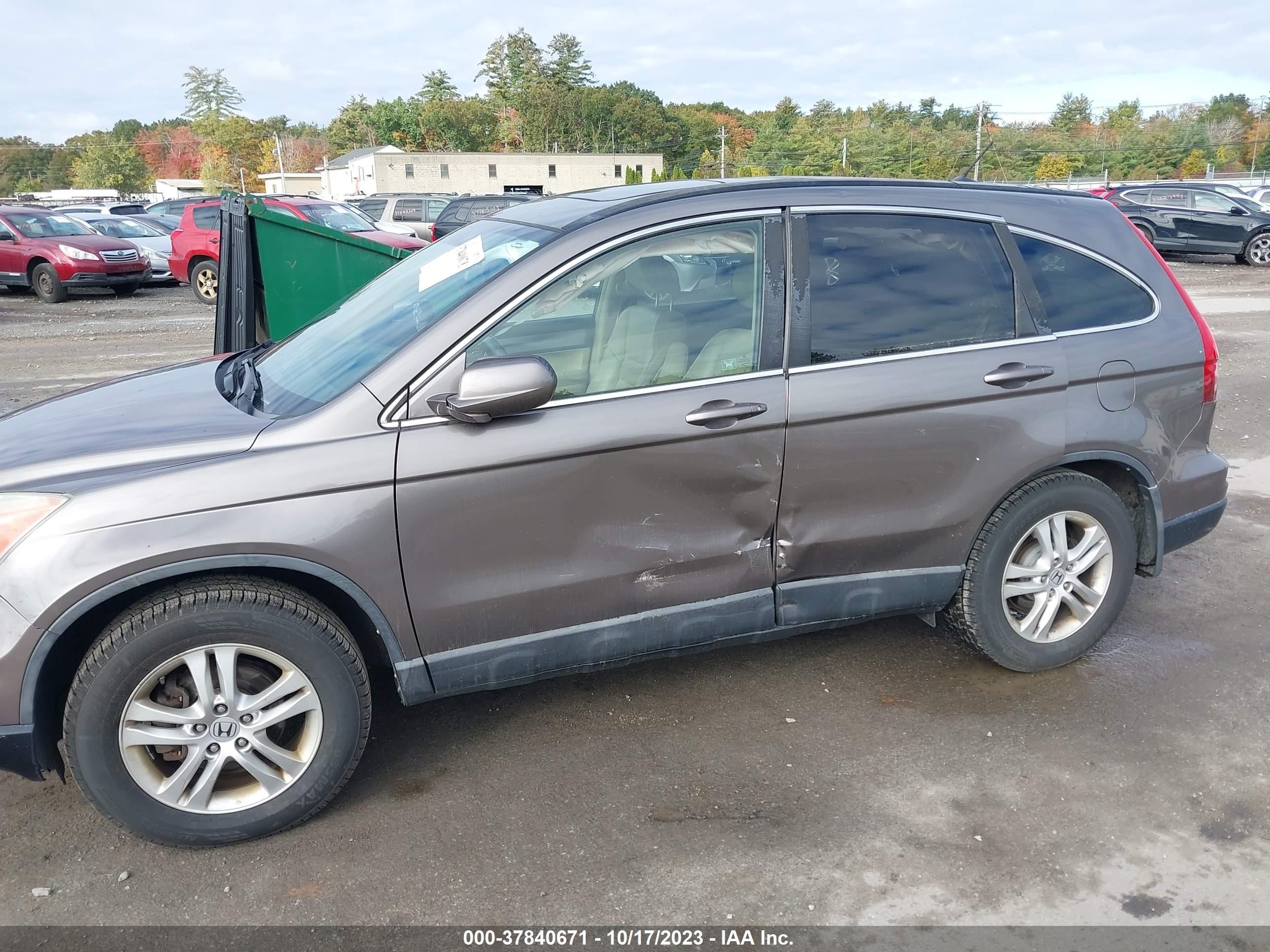 Photo 5 VIN: 5J6RE4H73AL016365 - HONDA CR-V 