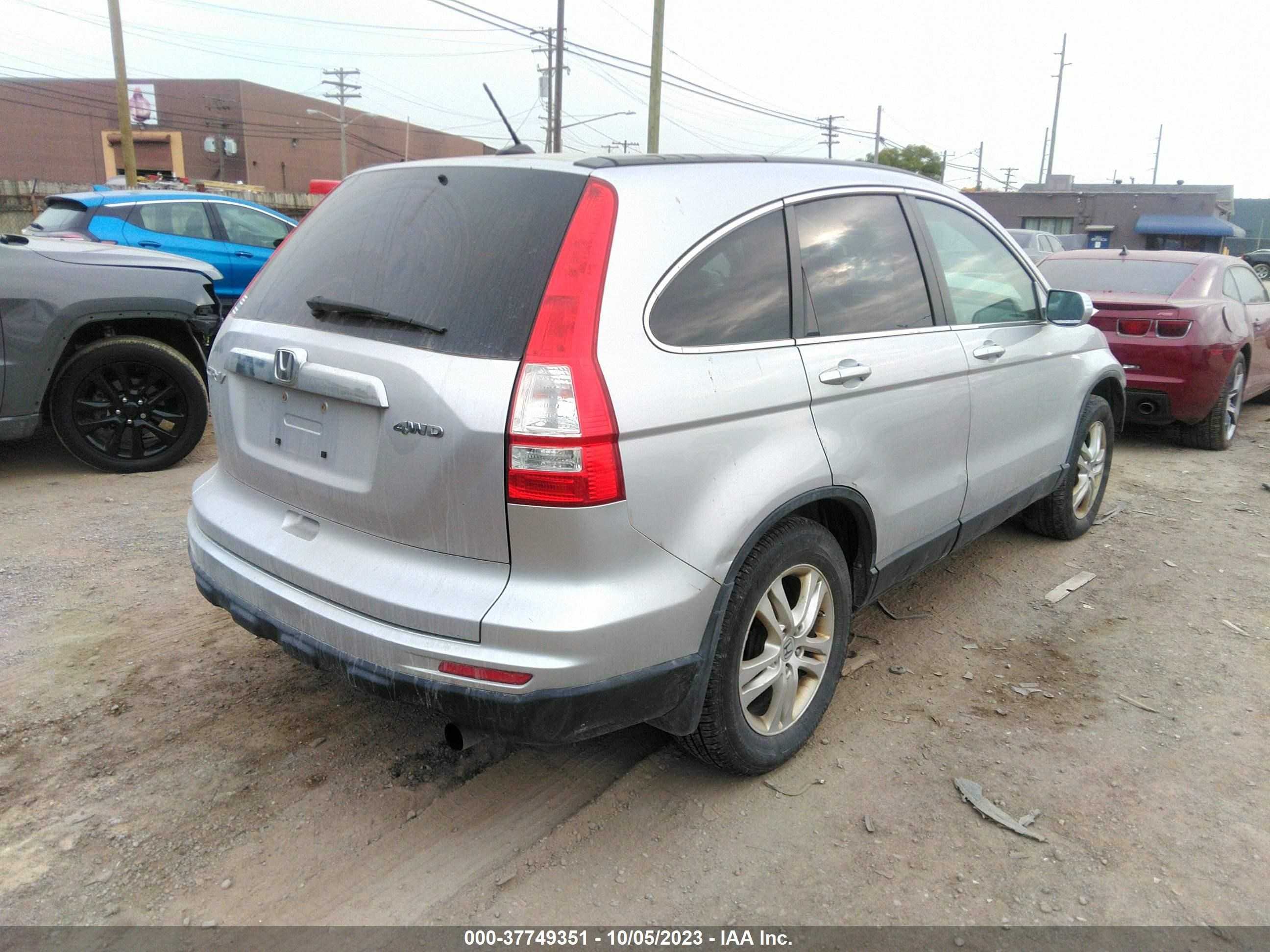 Photo 3 VIN: 5J6RE4H74AL065283 - HONDA CR-V 