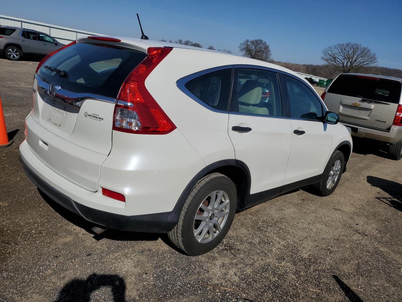 Photo 2 VIN: 5J6RM3H39FL007350 - HONDA CR-V 