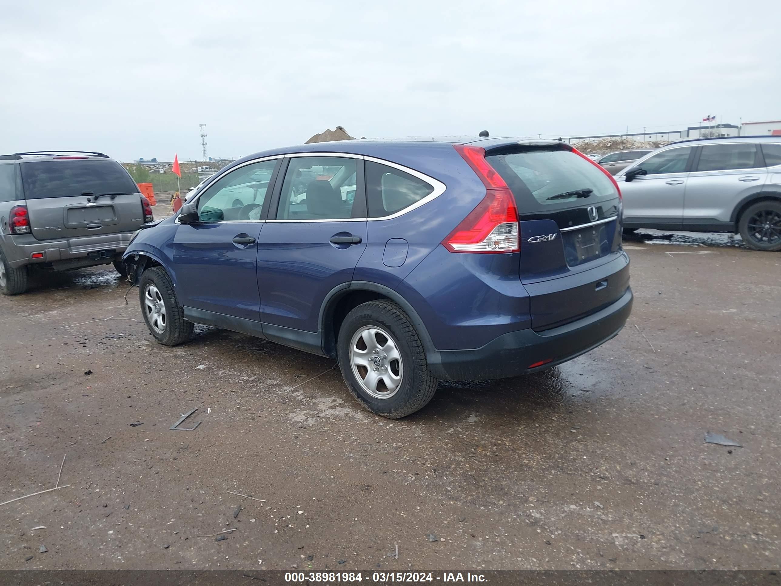 Photo 2 VIN: 5J6RM3H3XDL036479 - HONDA CR-V 