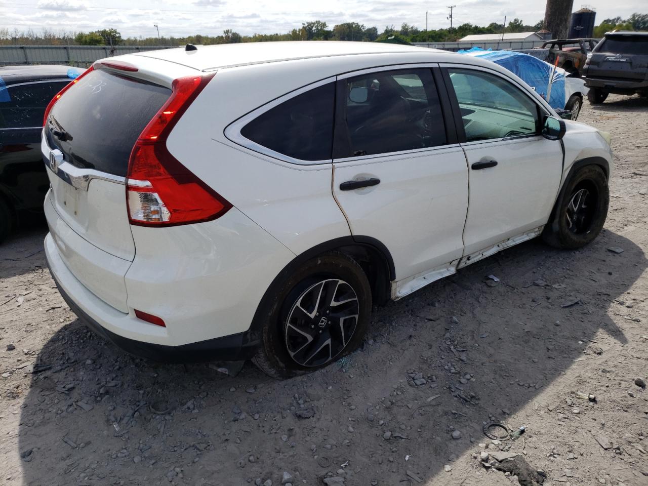 Photo 2 VIN: 5J6RM3H48GL003946 - HONDA CR-V 