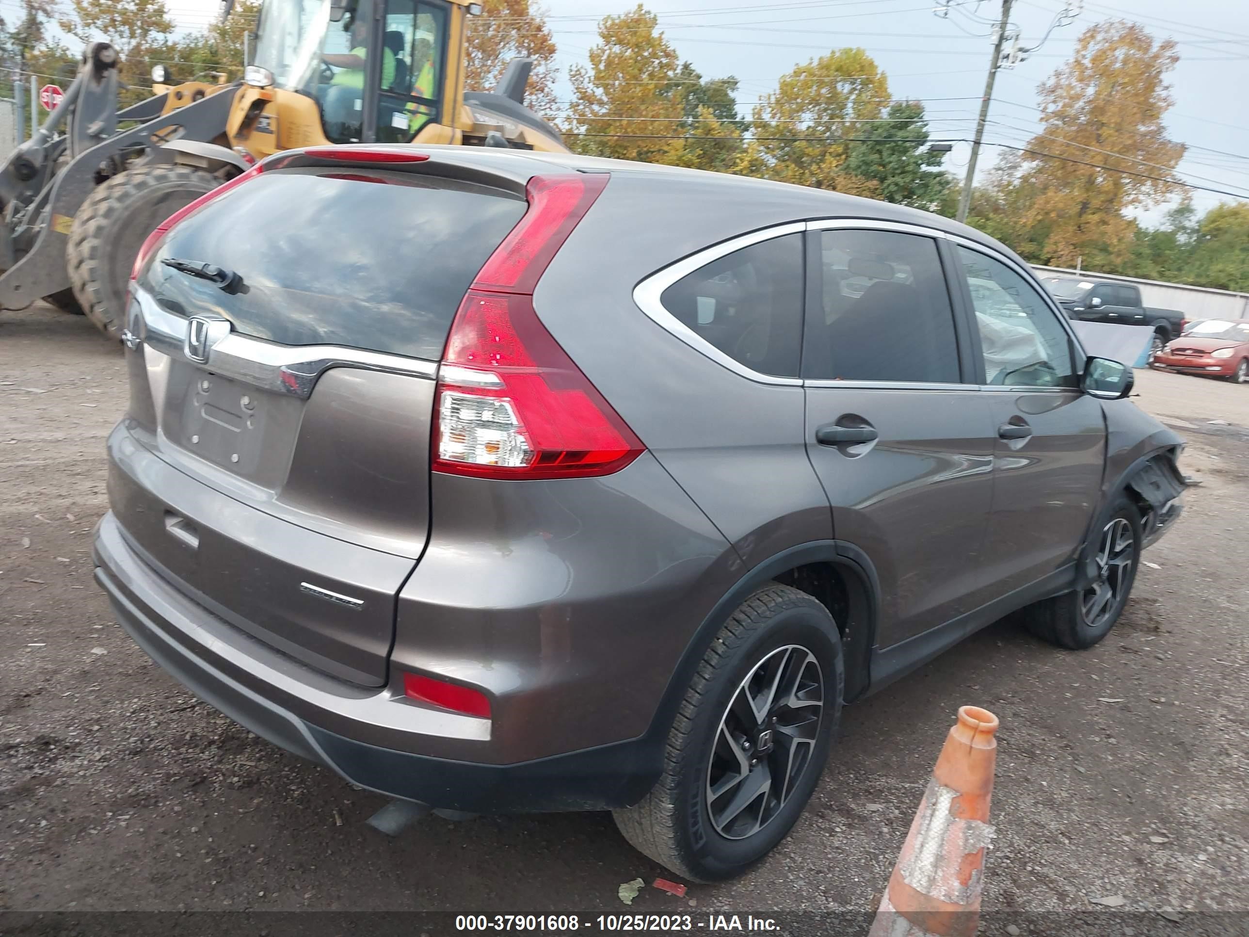 Photo 3 VIN: 5J6RM3H48GL024523 - HONDA CR-V 