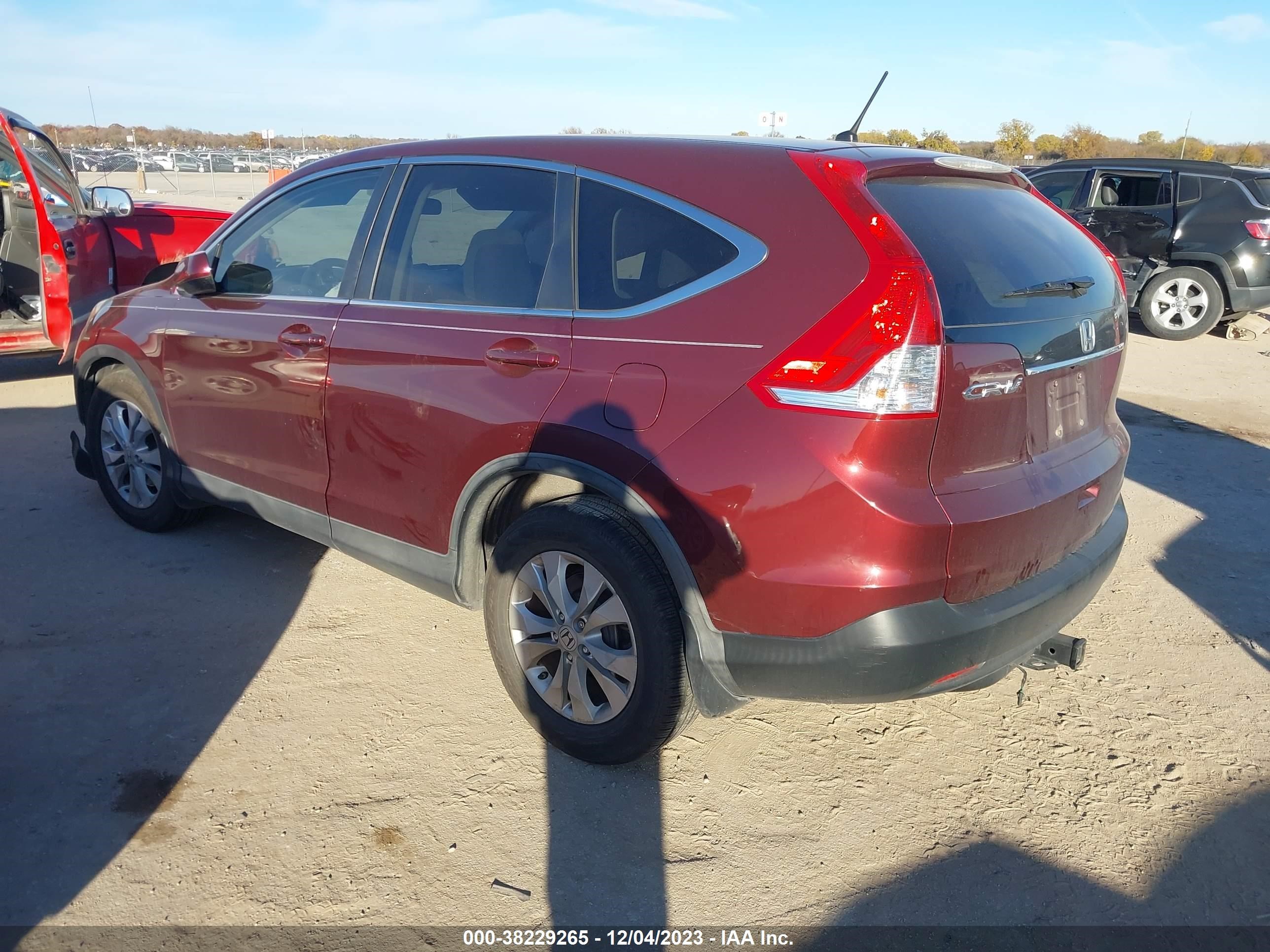 Photo 2 VIN: 5J6RM3H54CL018897 - HONDA CR-V 