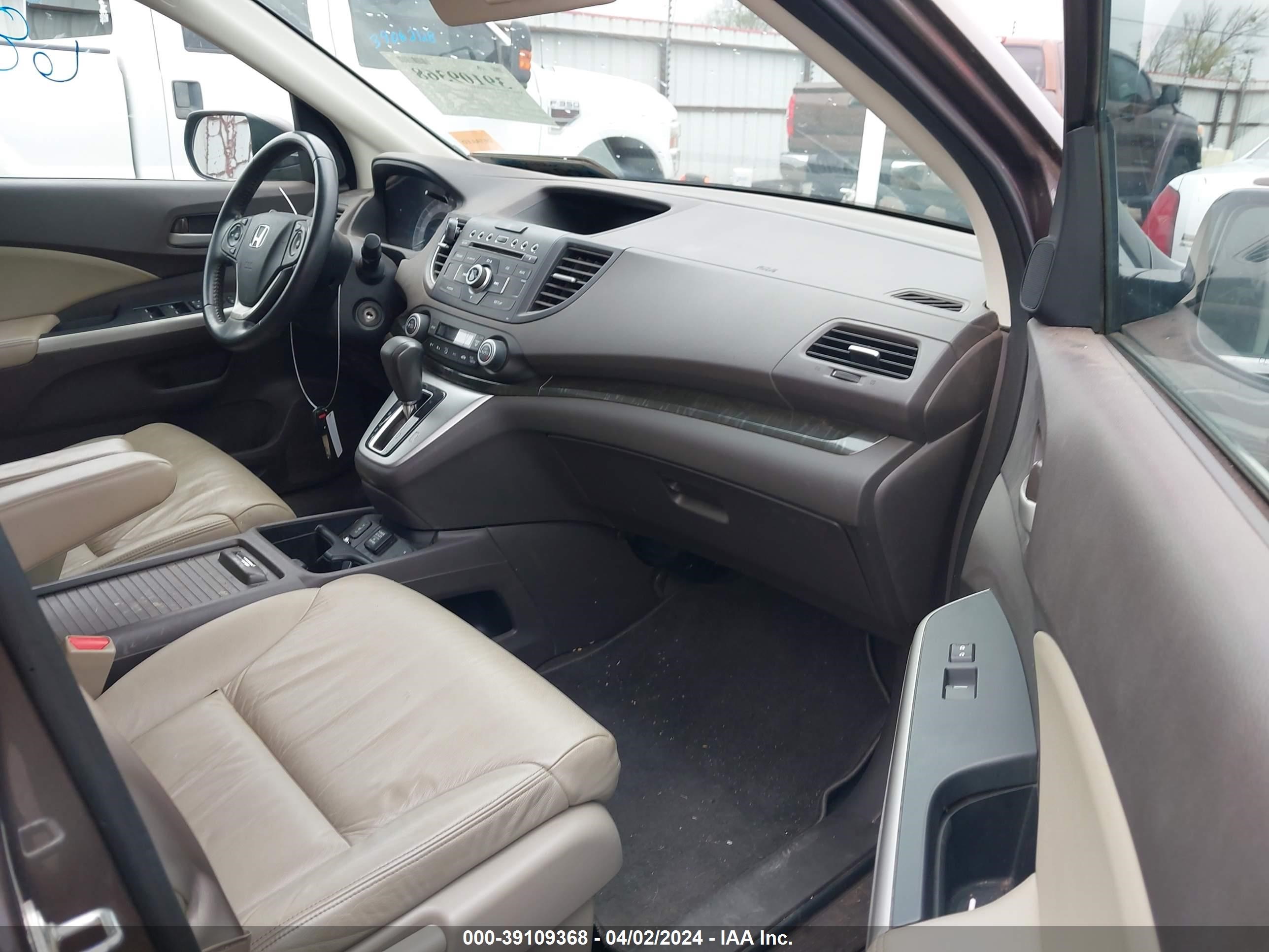 Photo 4 VIN: 5J6RM3H70CL001855 - HONDA CR-V 