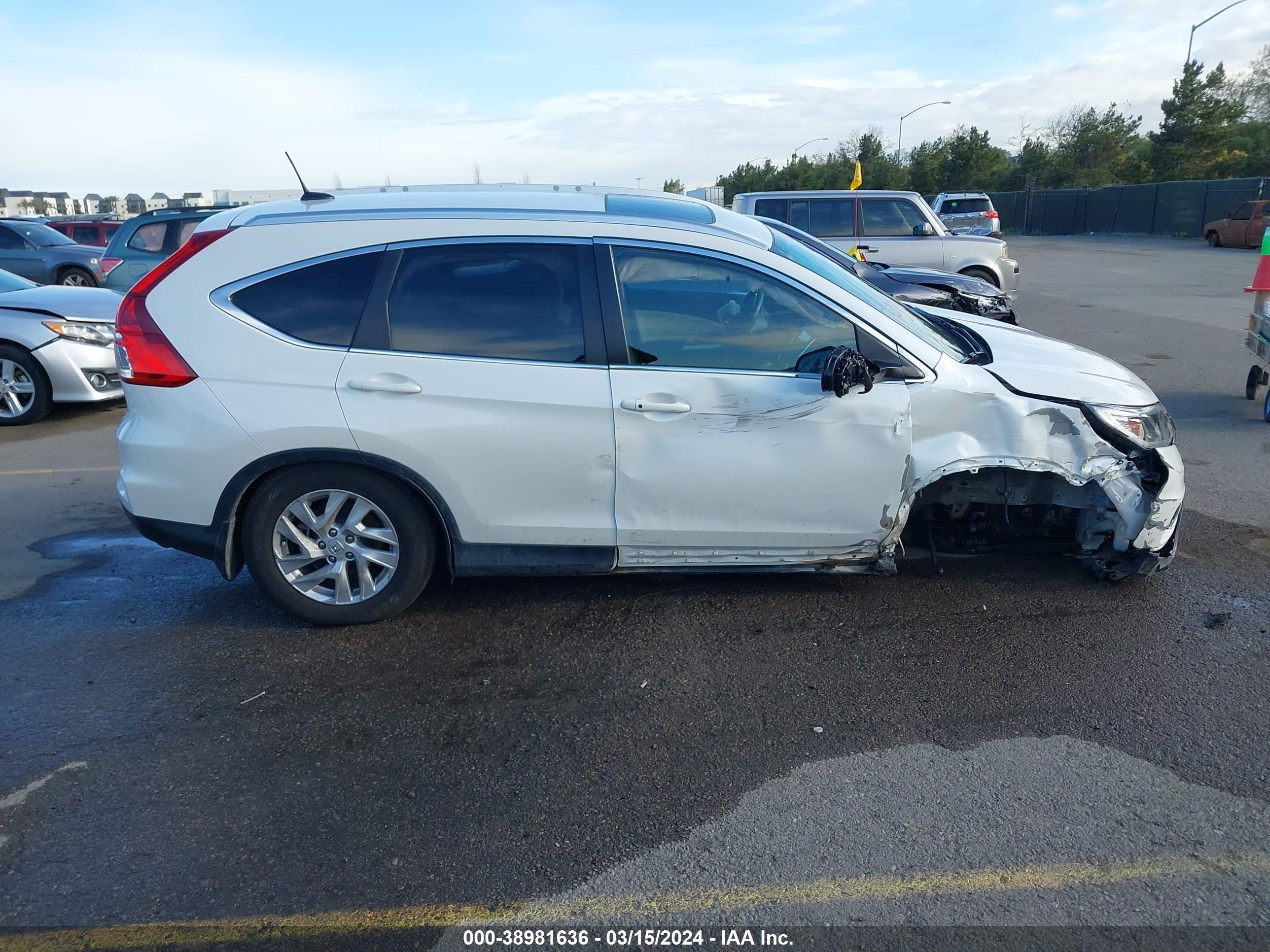 Photo 12 VIN: 5J6RM3H72GL019327 - HONDA CR-V 