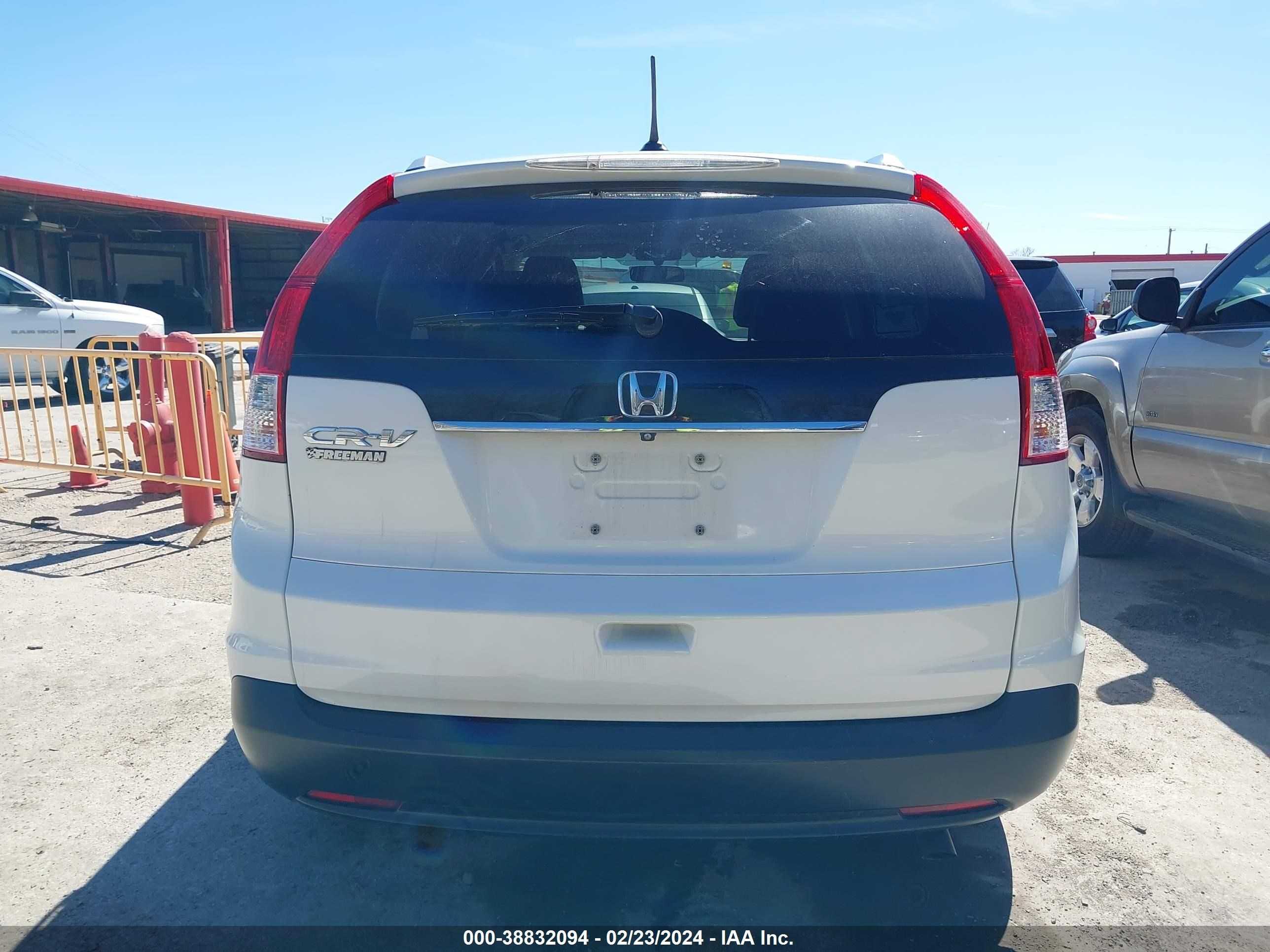 Photo 15 VIN: 5J6RM3H74EL022288 - HONDA CR-V 