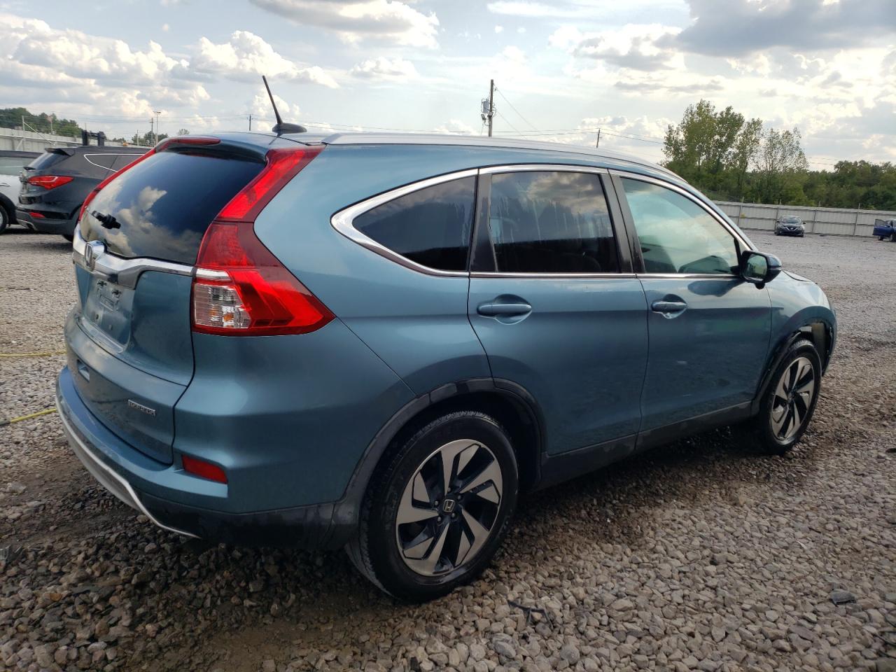 Photo 2 VIN: 5J6RM3H90GL022485 - HONDA CR-V 