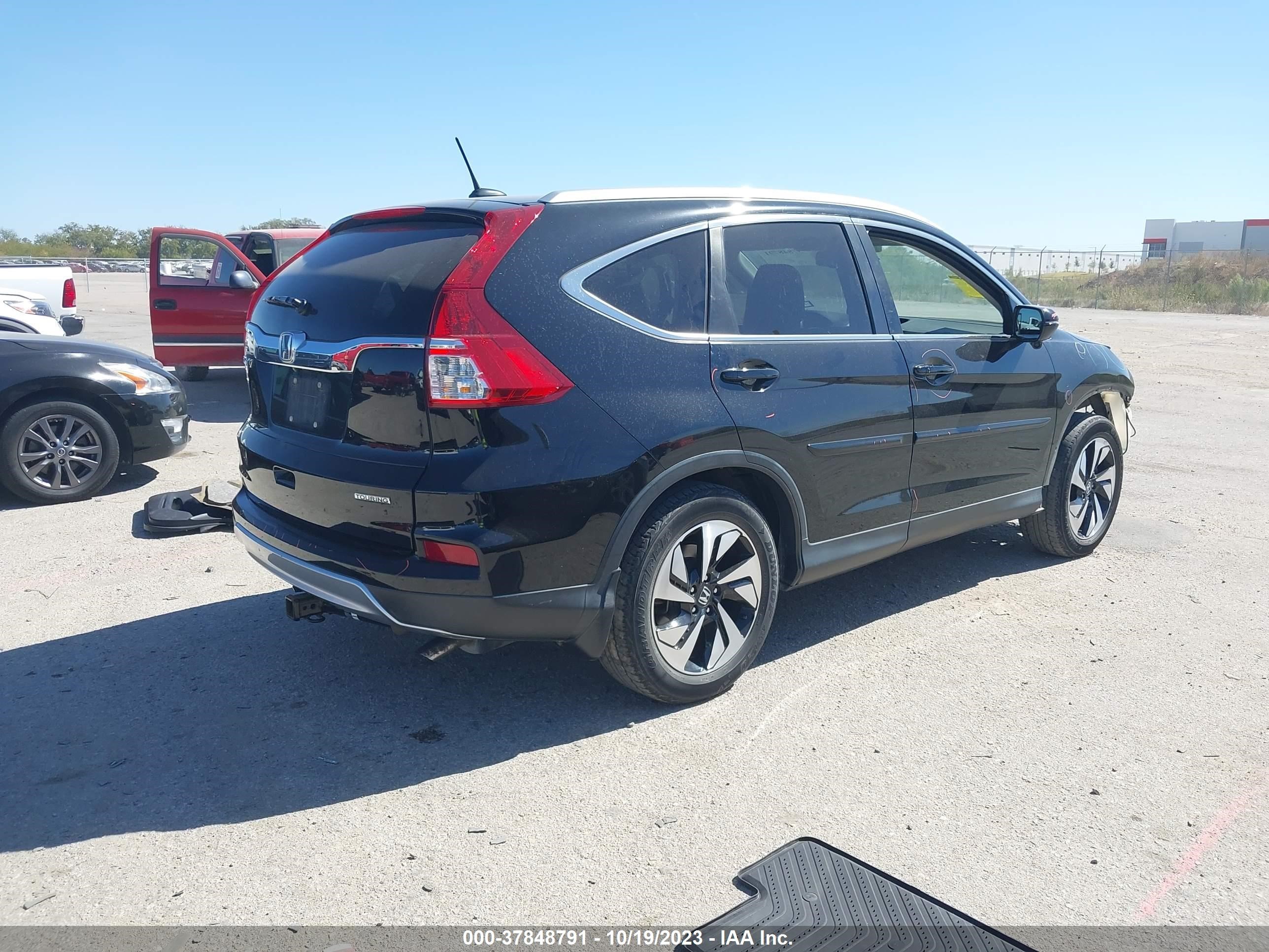 Photo 3 VIN: 5J6RM3H90GL032322 - HONDA CR-V 