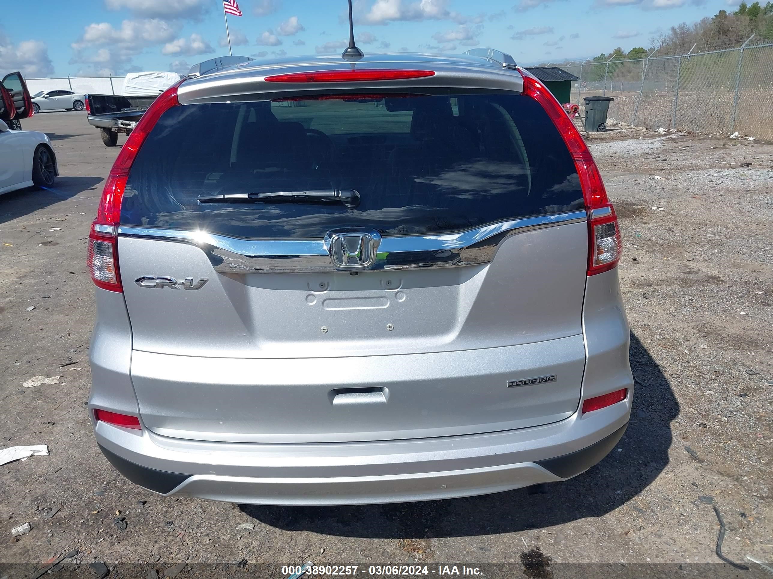 Photo 16 VIN: 5J6RM3H95GL018626 - HONDA CR-V 