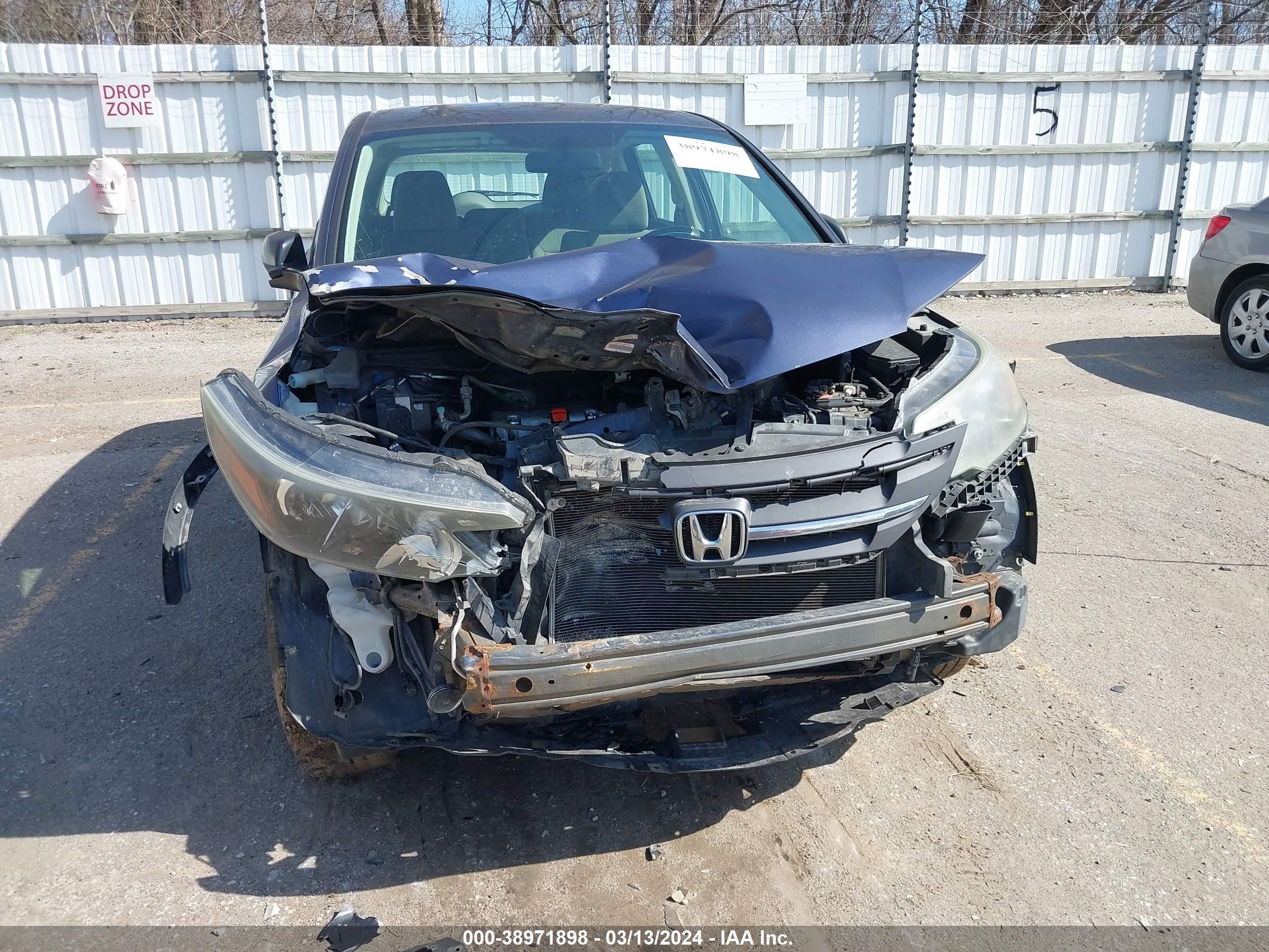 Photo 5 VIN: 5J6RM4H39CL061958 - HONDA CR-V 