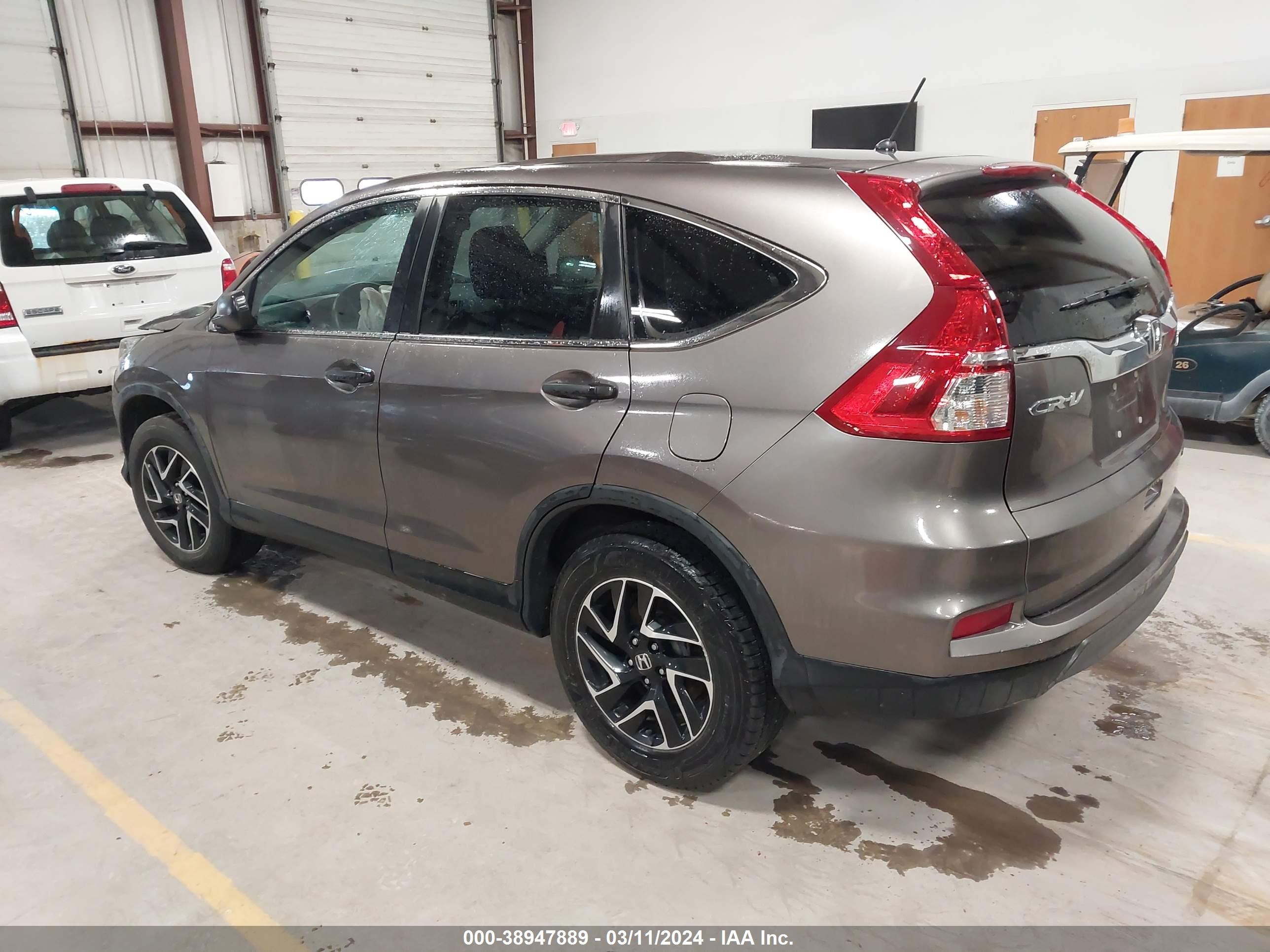 Photo 2 VIN: 5J6RM4H47GL093855 - HONDA CR-V 