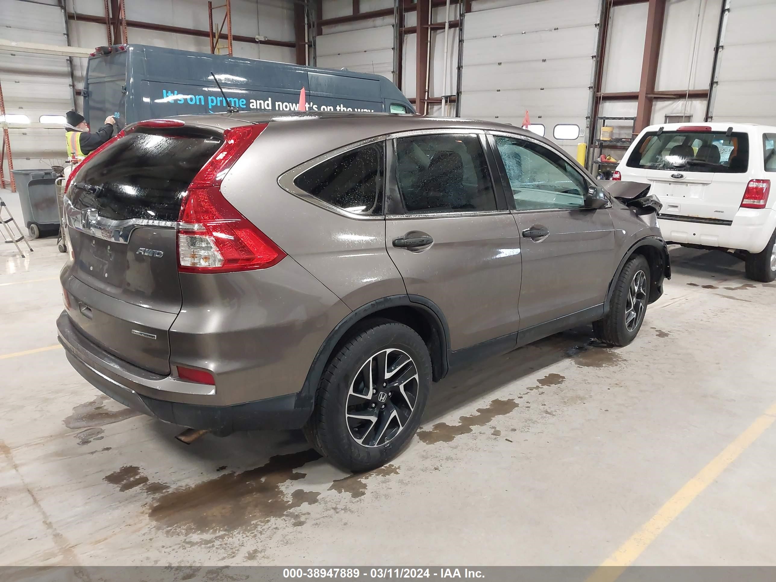 Photo 3 VIN: 5J6RM4H47GL093855 - HONDA CR-V 