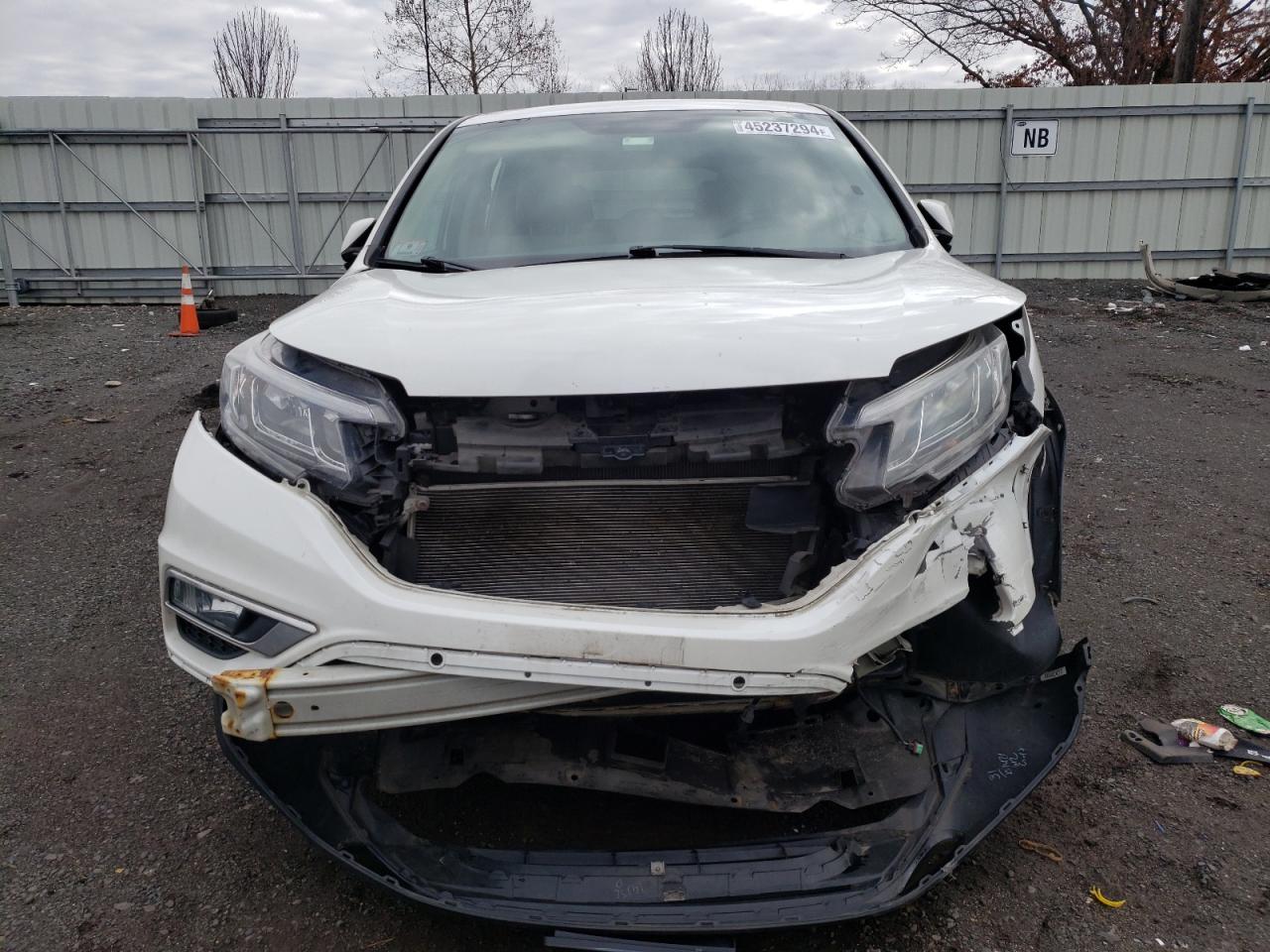 Photo 4 VIN: 5J6RM4H51FL047543 - HONDA CR-V 