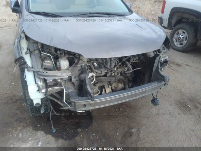 Photo 5 VIN: 5J6RM4H52EL070604 - HONDA CR-V 