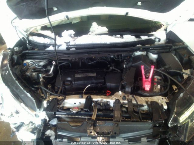 Photo 9 VIN: 5J6RM4H55FL125760 - HONDA CR-V 