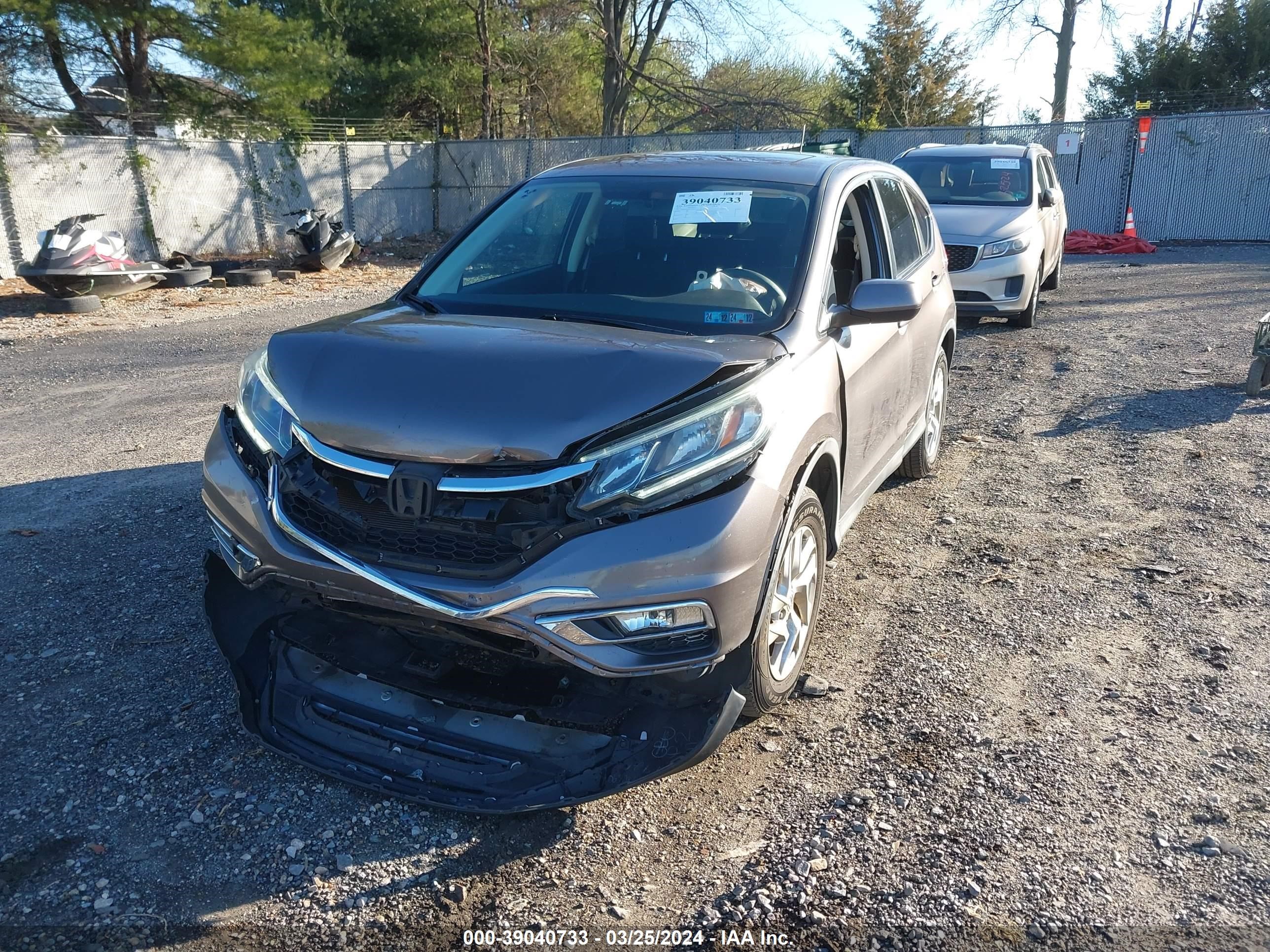 Photo 5 VIN: 5J6RM4H56FL008317 - HONDA CR-V 