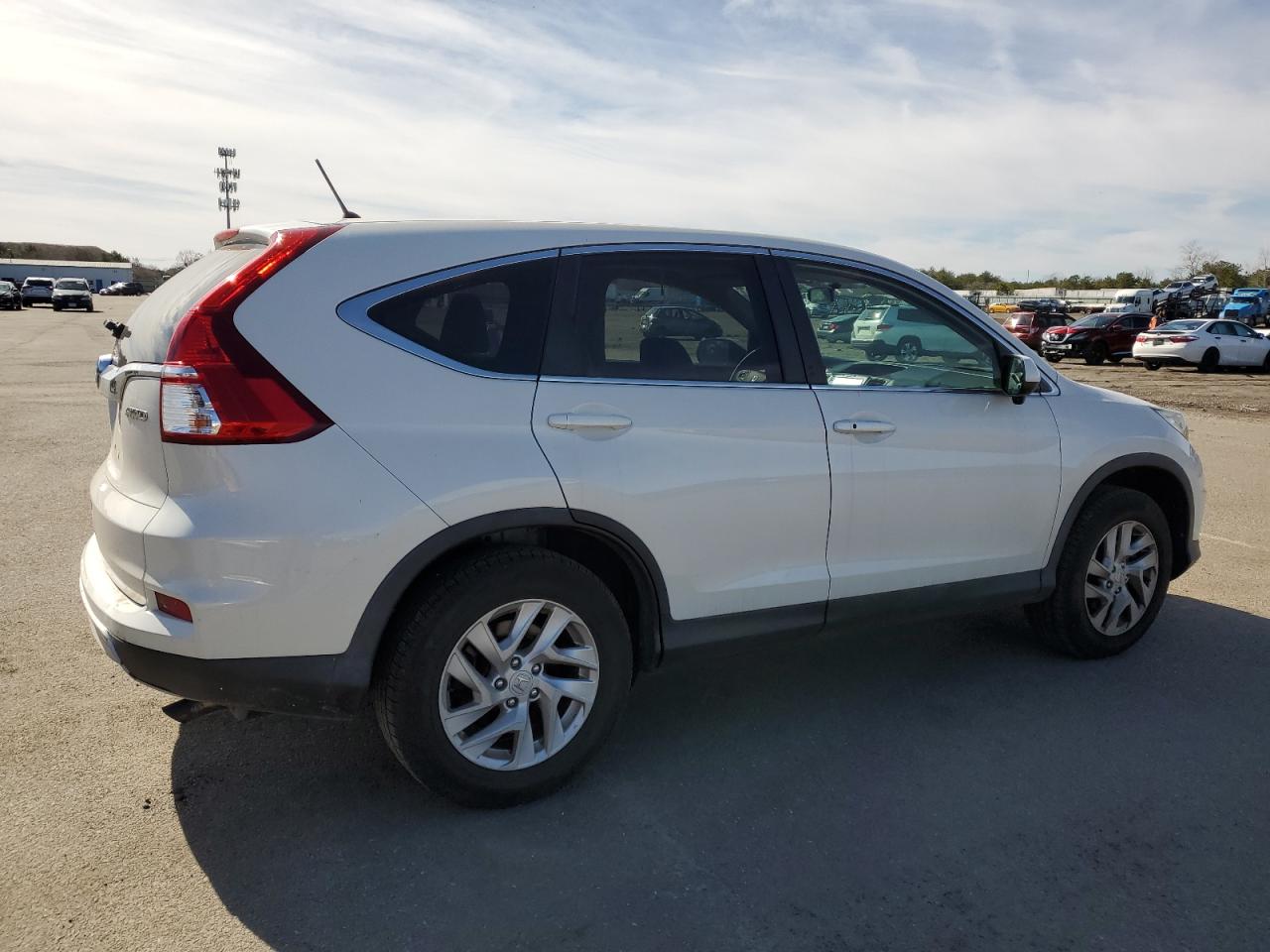 Photo 2 VIN: 5J6RM4H57FL069854 - HONDA CR-V 