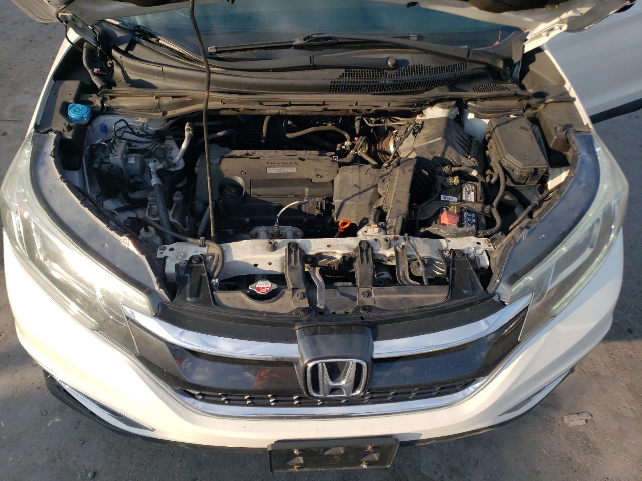 Photo 10 VIN: 5J6RM4H70GL044281 - HONDA CR-V 