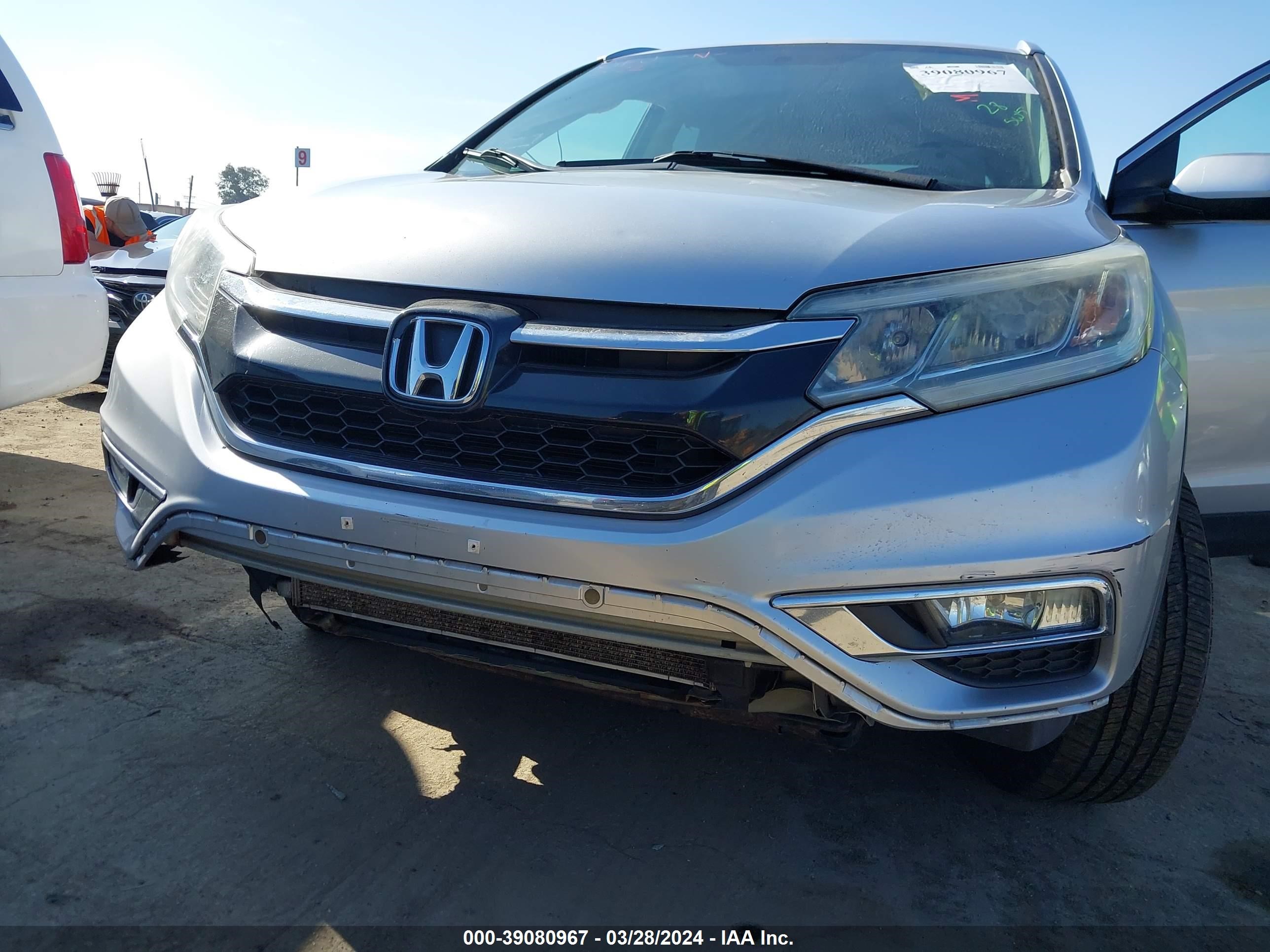 Photo 5 VIN: 5J6RM4H71FL075537 - HONDA CR-V 