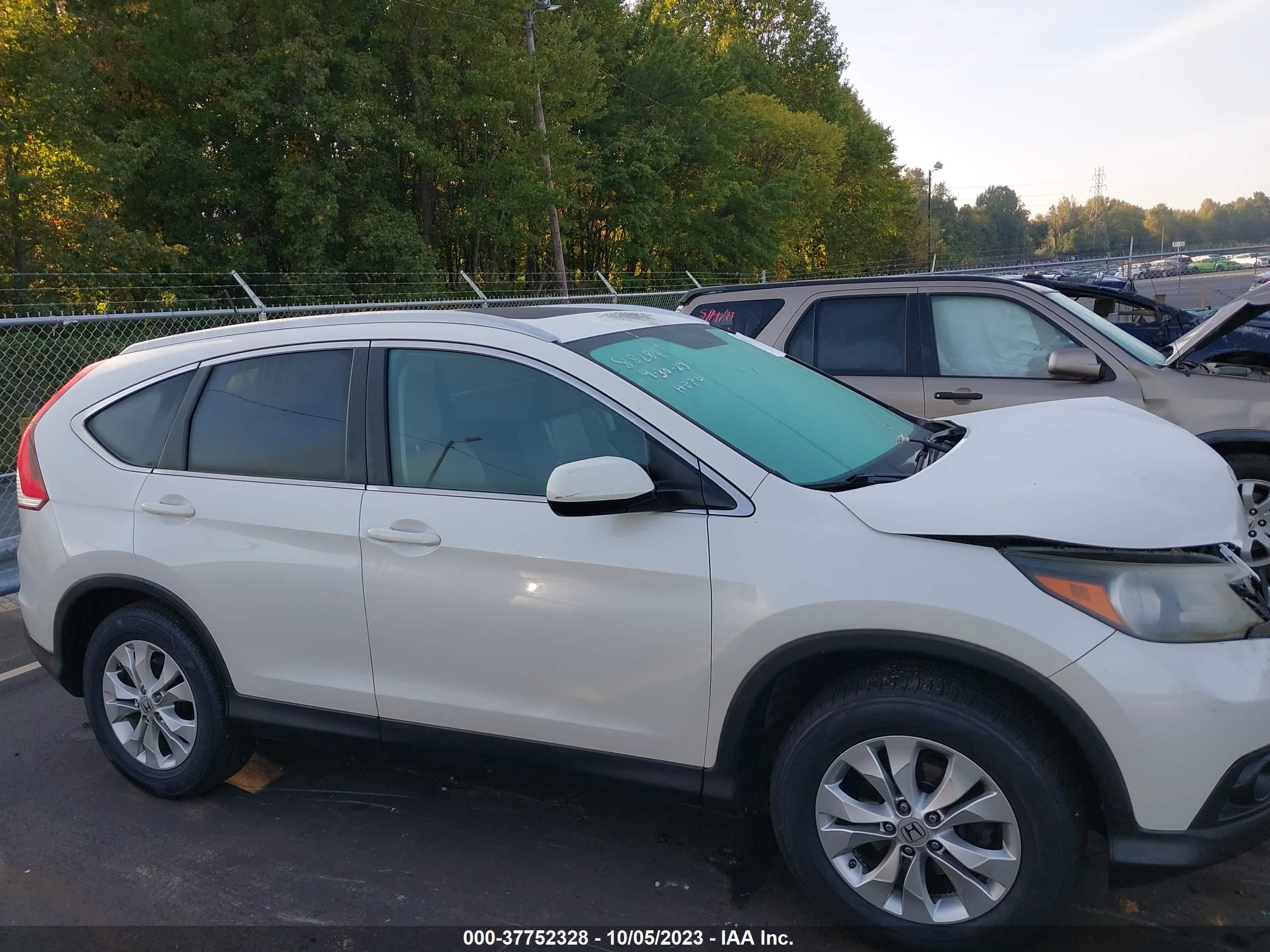 Photo 12 VIN: 5J6RM4H72DL003520 - HONDA CR-V 