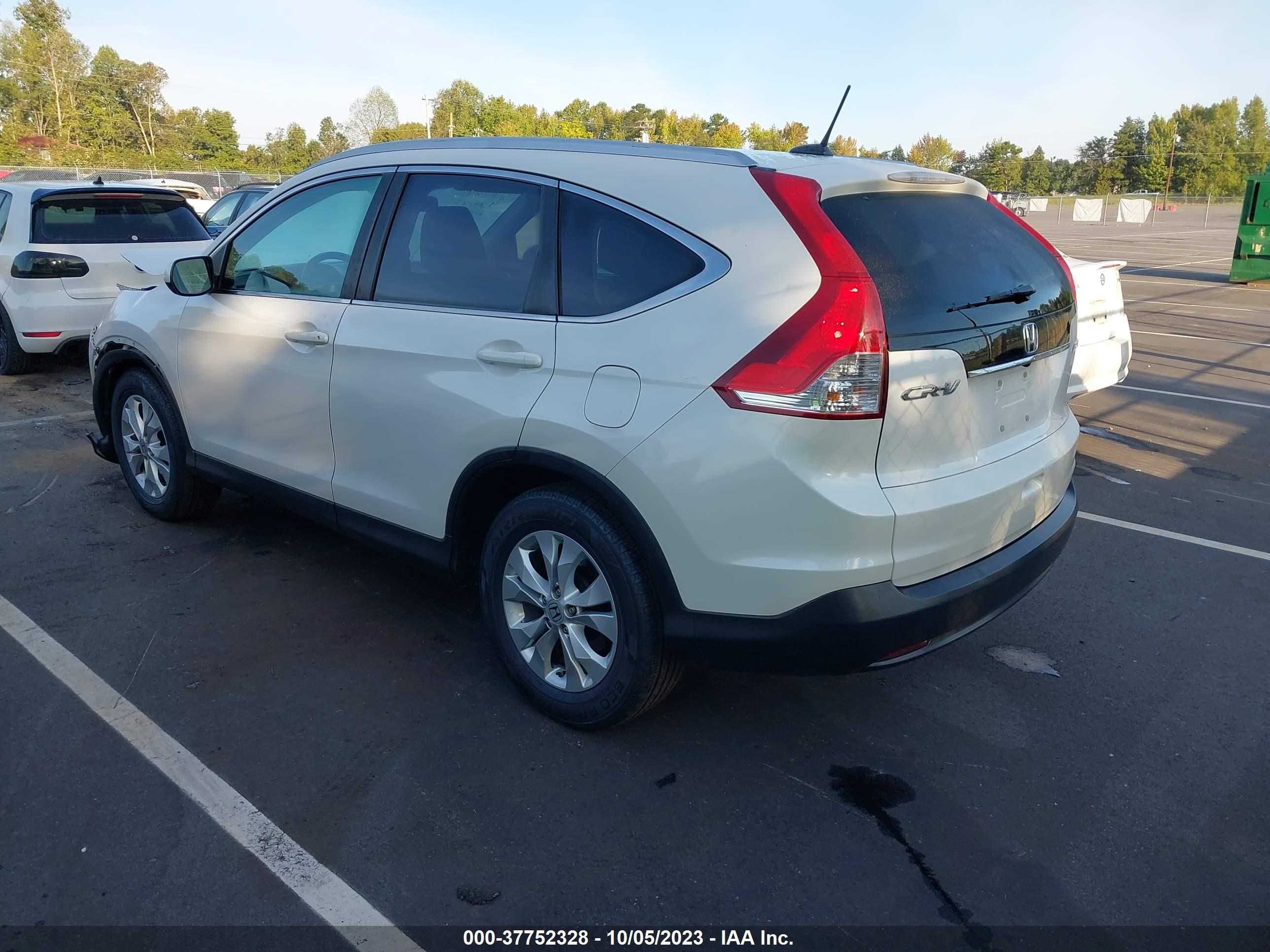 Photo 2 VIN: 5J6RM4H72DL003520 - HONDA CR-V 