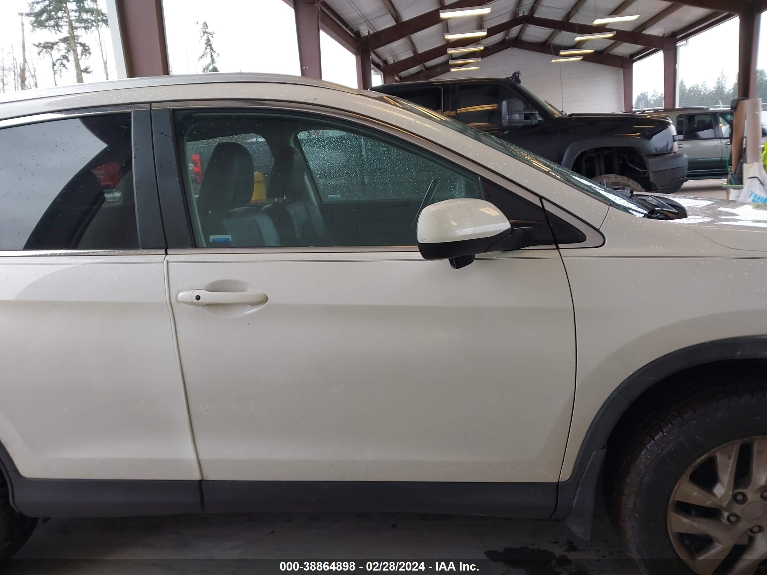 Photo 13 VIN: 5J6RM4H72FL036195 - HONDA CR-V 