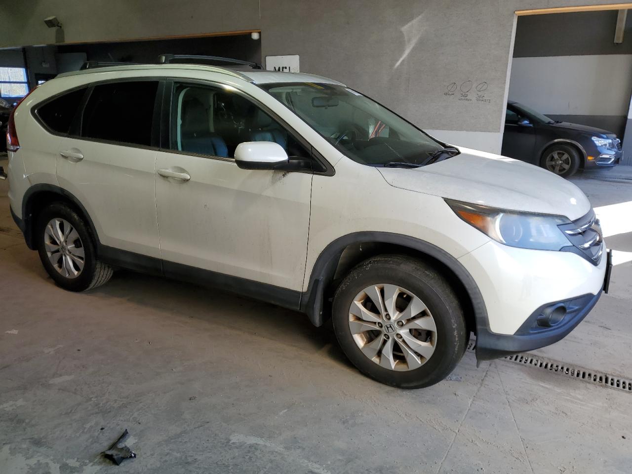 Photo 3 VIN: 5J6RM4H73EL063971 - HONDA CR-V 