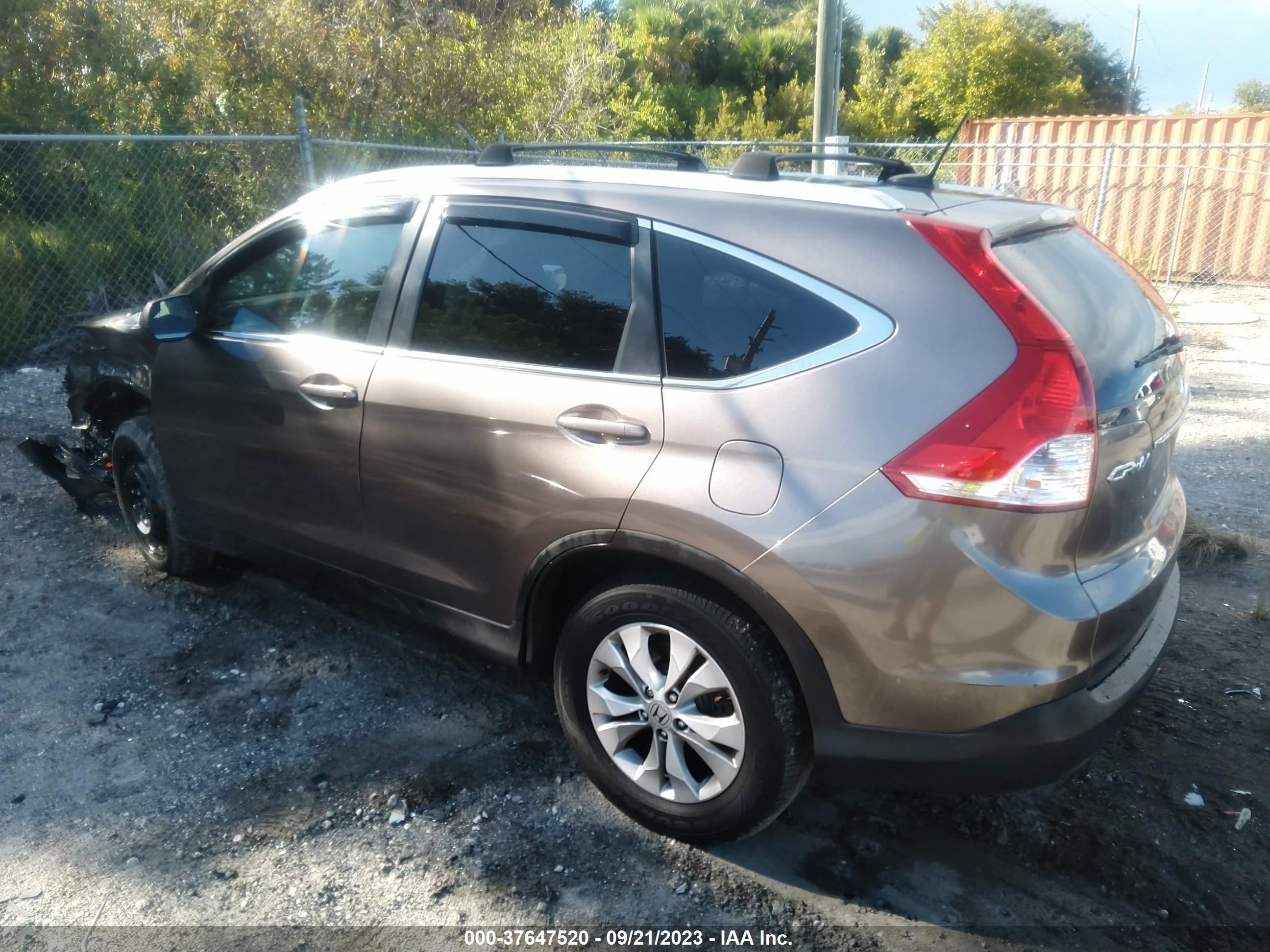 Photo 2 VIN: 5J6RM4H75EL013556 - HONDA CR-V 