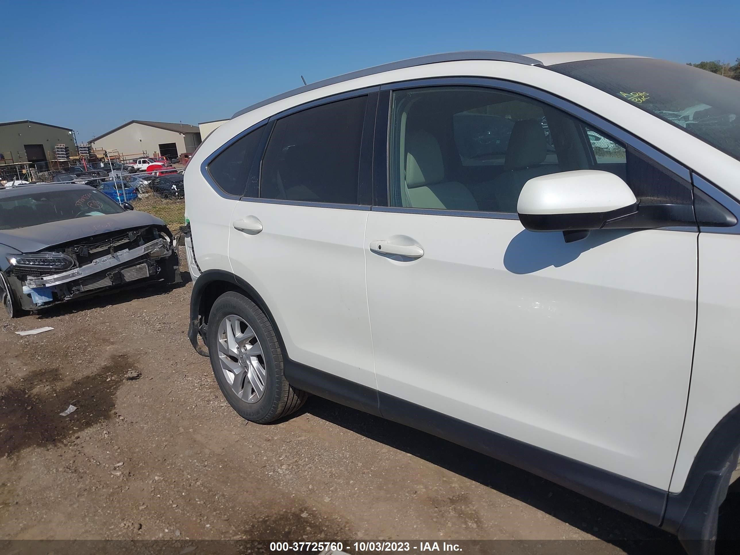 Photo 12 VIN: 5J6RM4H75FL108877 - HONDA CR-V 