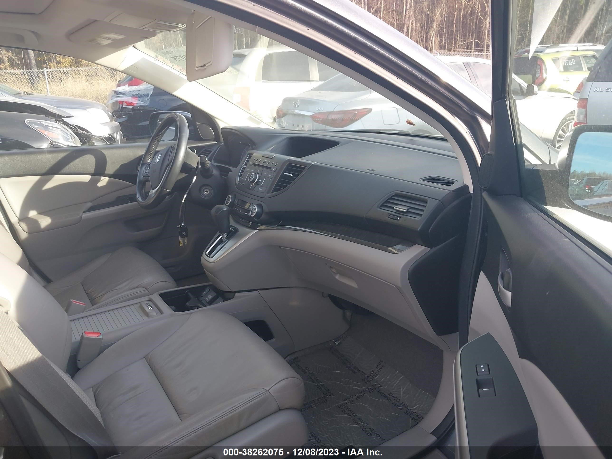 Photo 4 VIN: 5J6RM4H76EL043360 - HONDA CR-V 