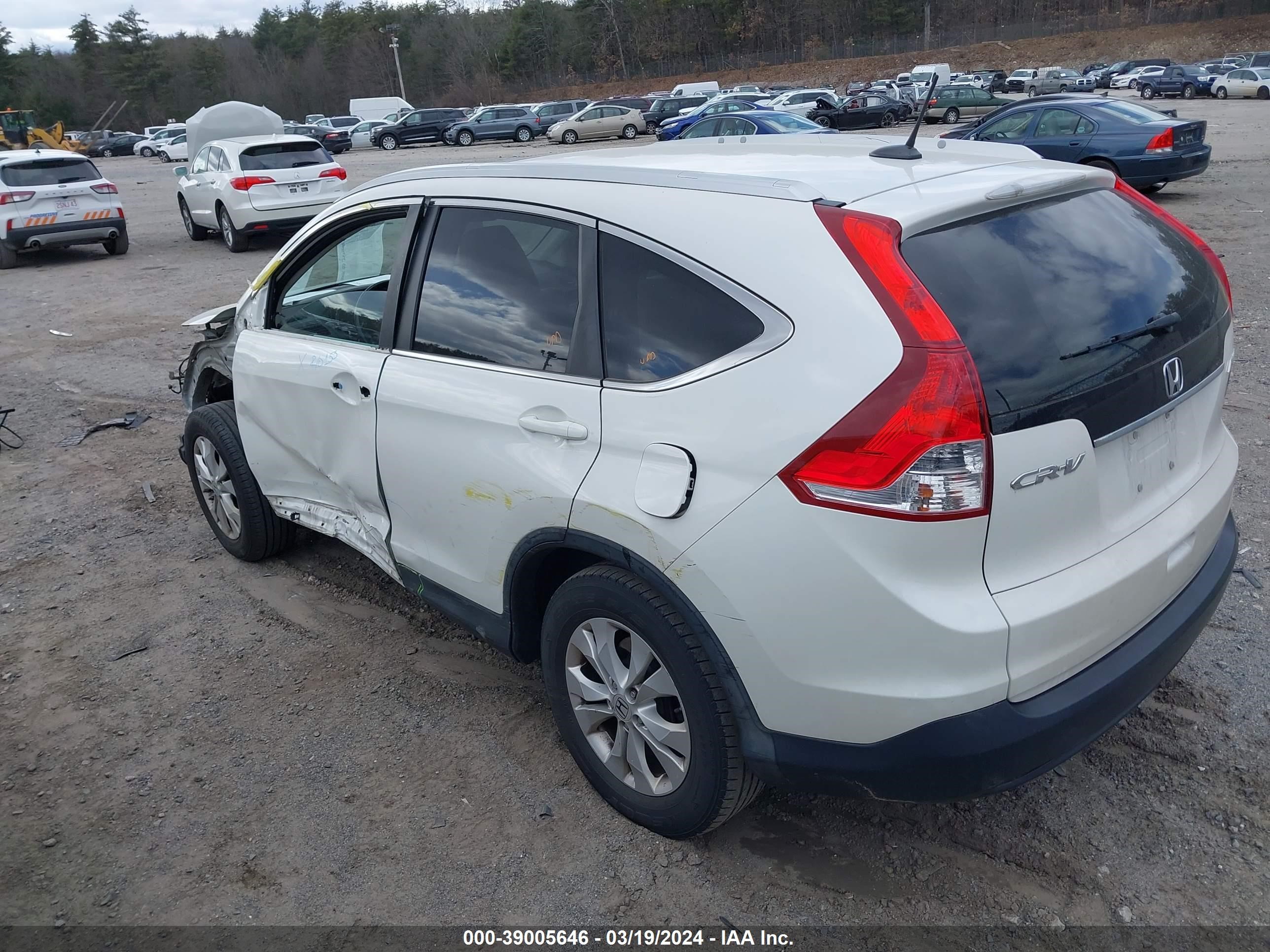 Photo 2 VIN: 5J6RM4H78DL075001 - HONDA CR-V 