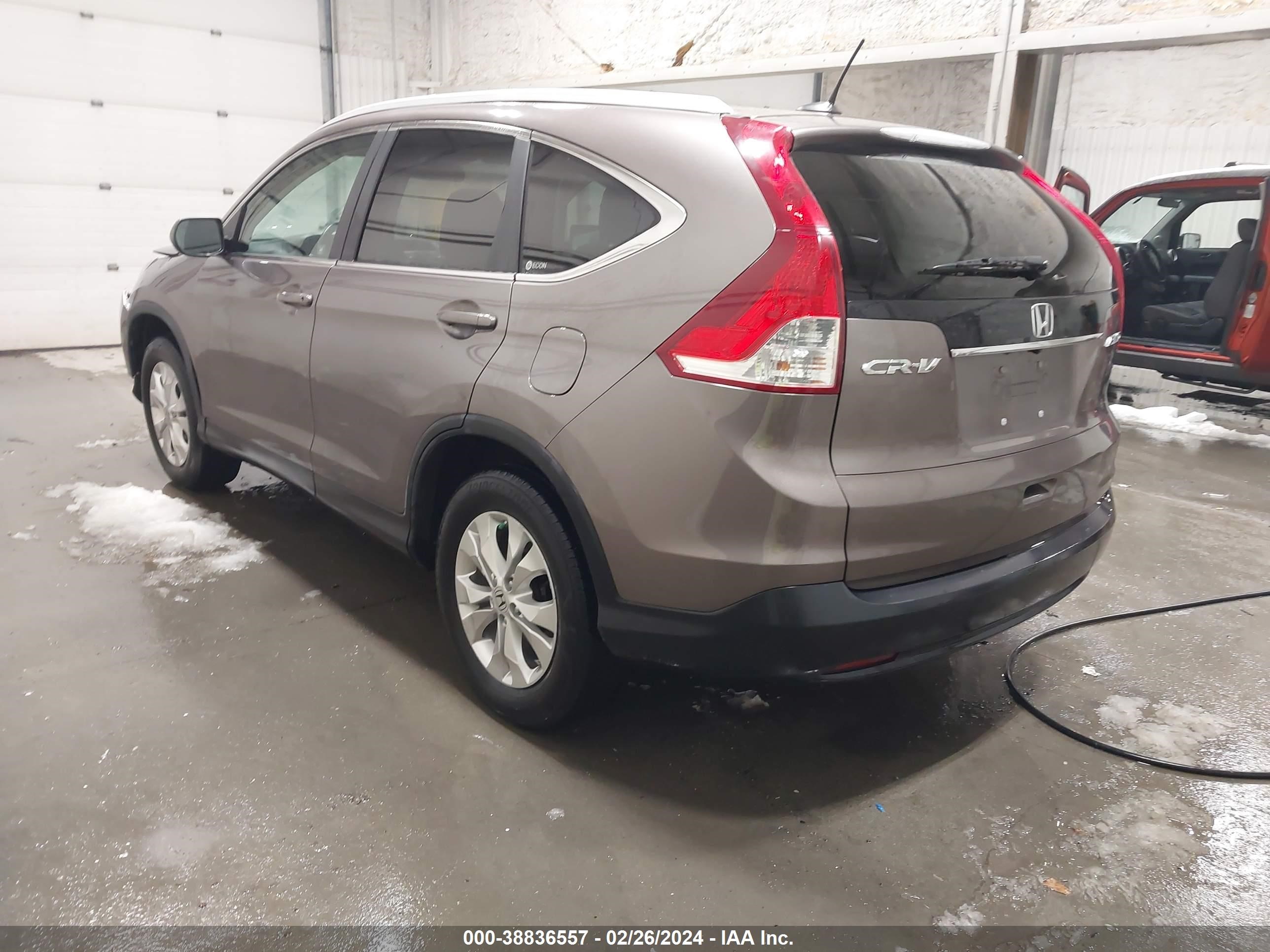 Photo 2 VIN: 5J6RM4H7XCL062703 - HONDA CR-V 