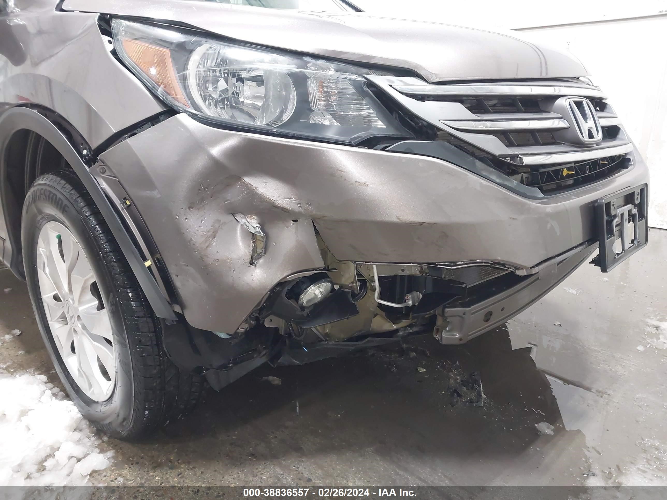 Photo 5 VIN: 5J6RM4H7XCL062703 - HONDA CR-V 