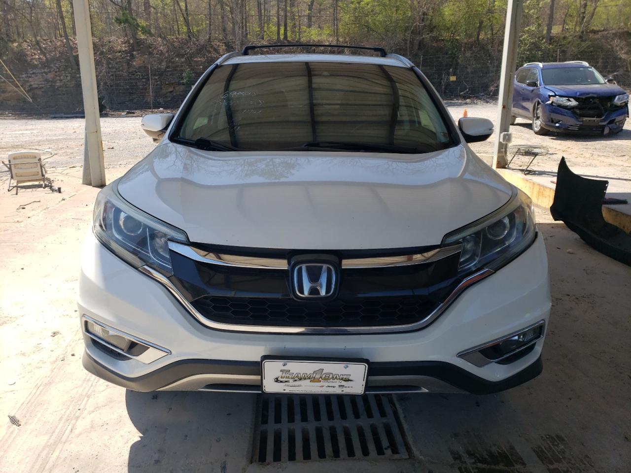 Photo 4 VIN: 5J6RM4H97FL067847 - HONDA CR-V 