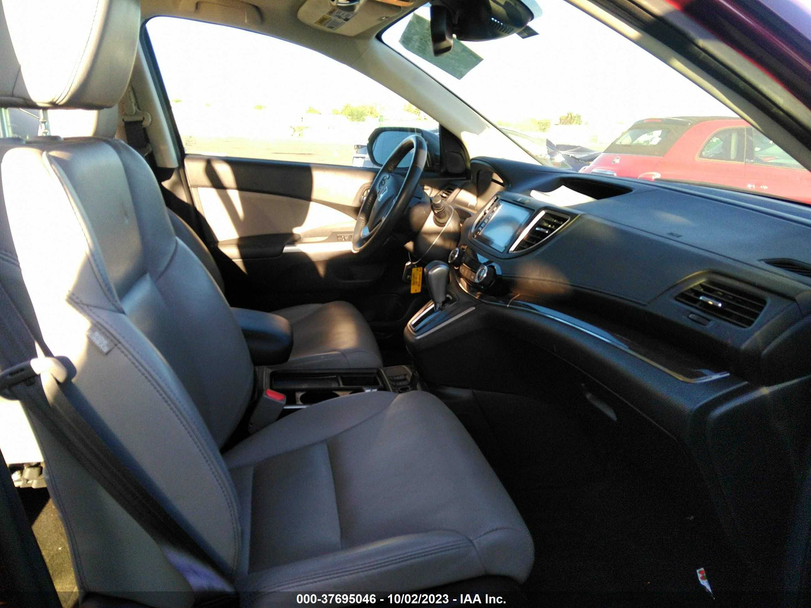 Photo 4 VIN: 5J6RM4H97GL024630 - HONDA CR-V 