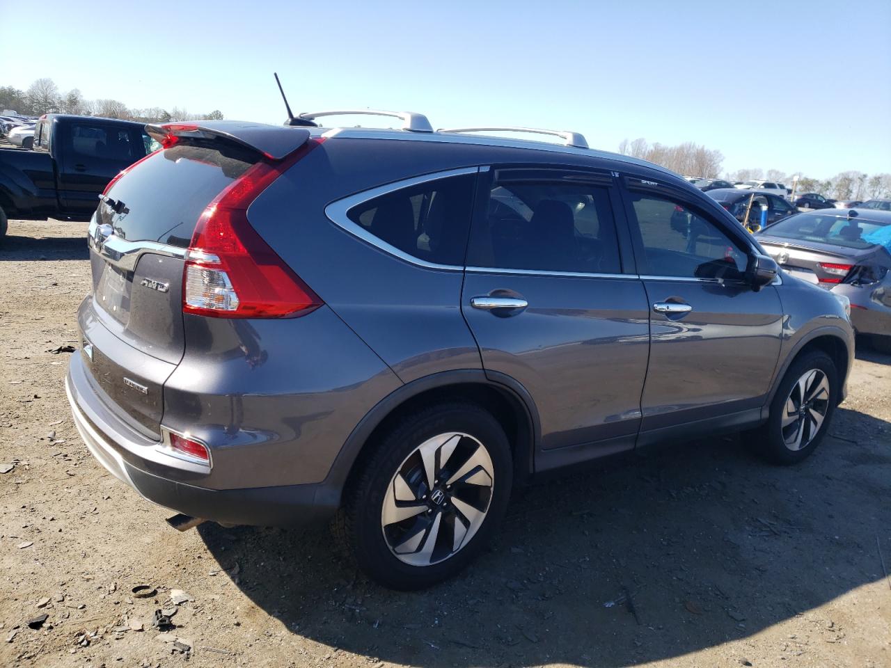 Photo 2 VIN: 5J6RM4H97GL041413 - HONDA CR-V 