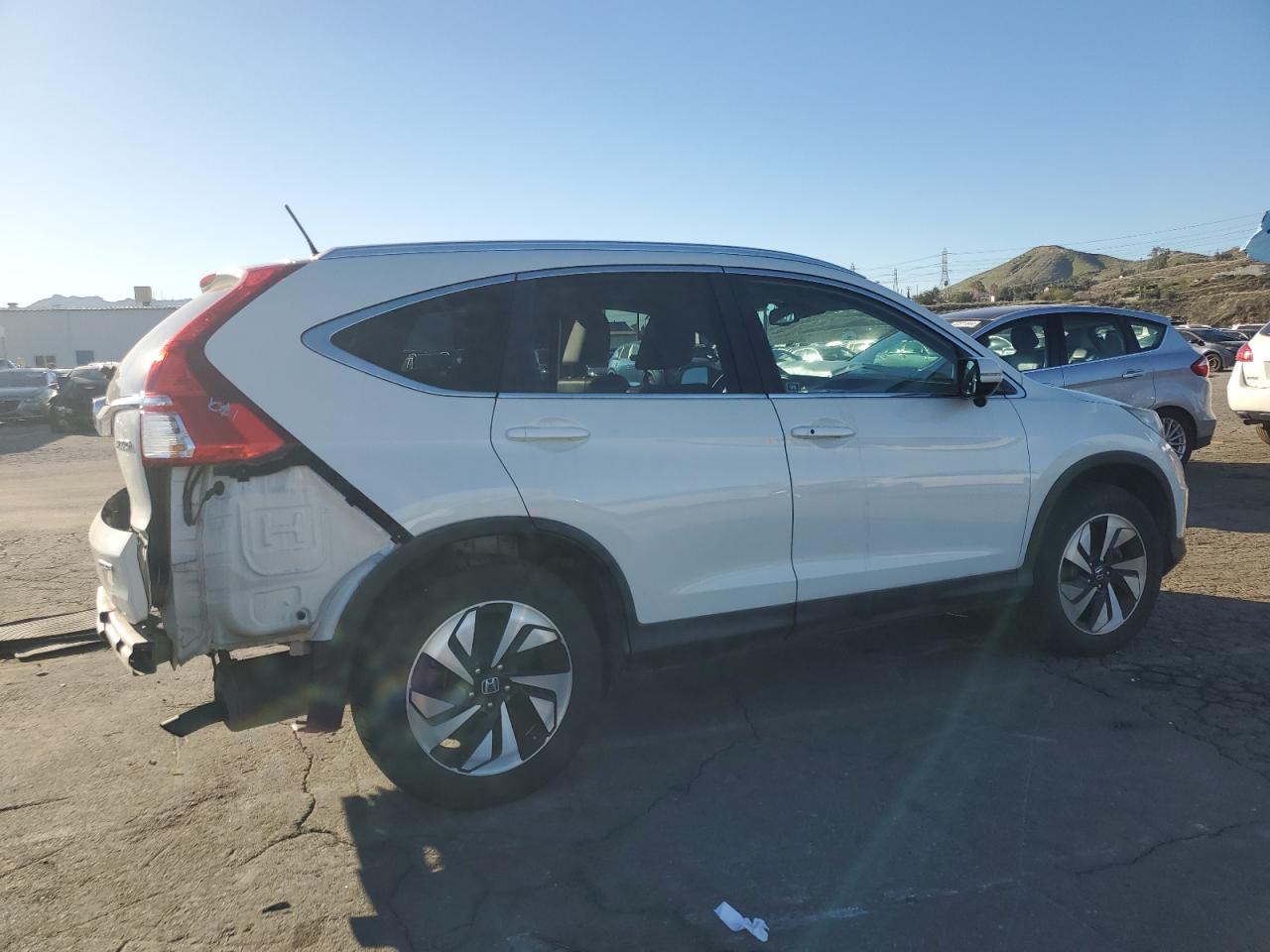 Photo 2 VIN: 5J6RM4H98FL082373 - HONDA CR-V 