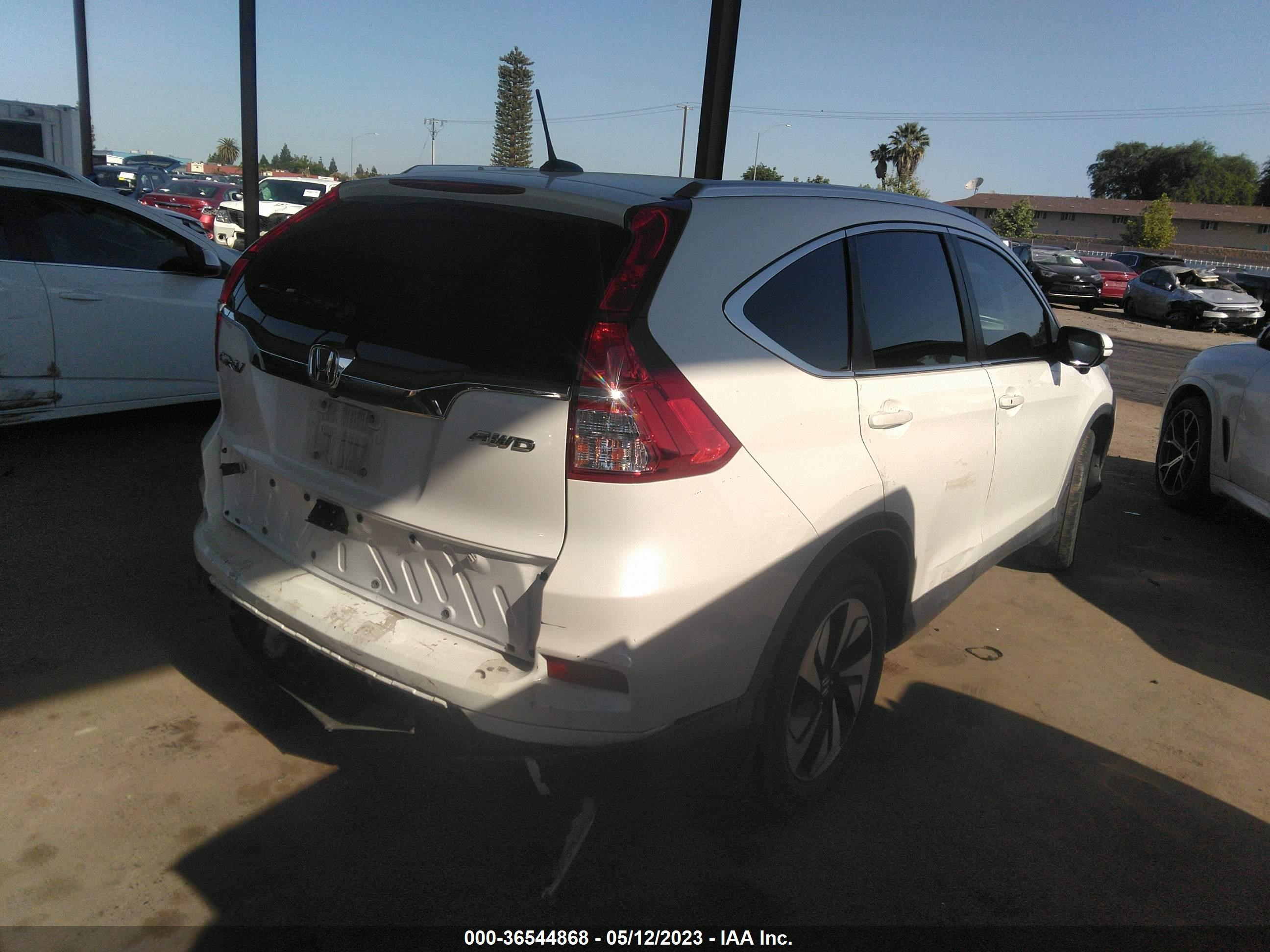 Photo 3 VIN: 5J6RM4H99FL123271 - HONDA CR-V 