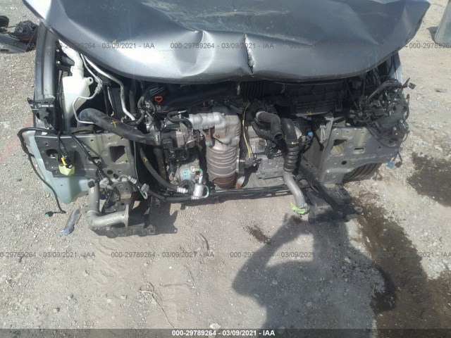 Photo 5 VIN: 5J6RW1H51KA022172 - HONDA CR-V 