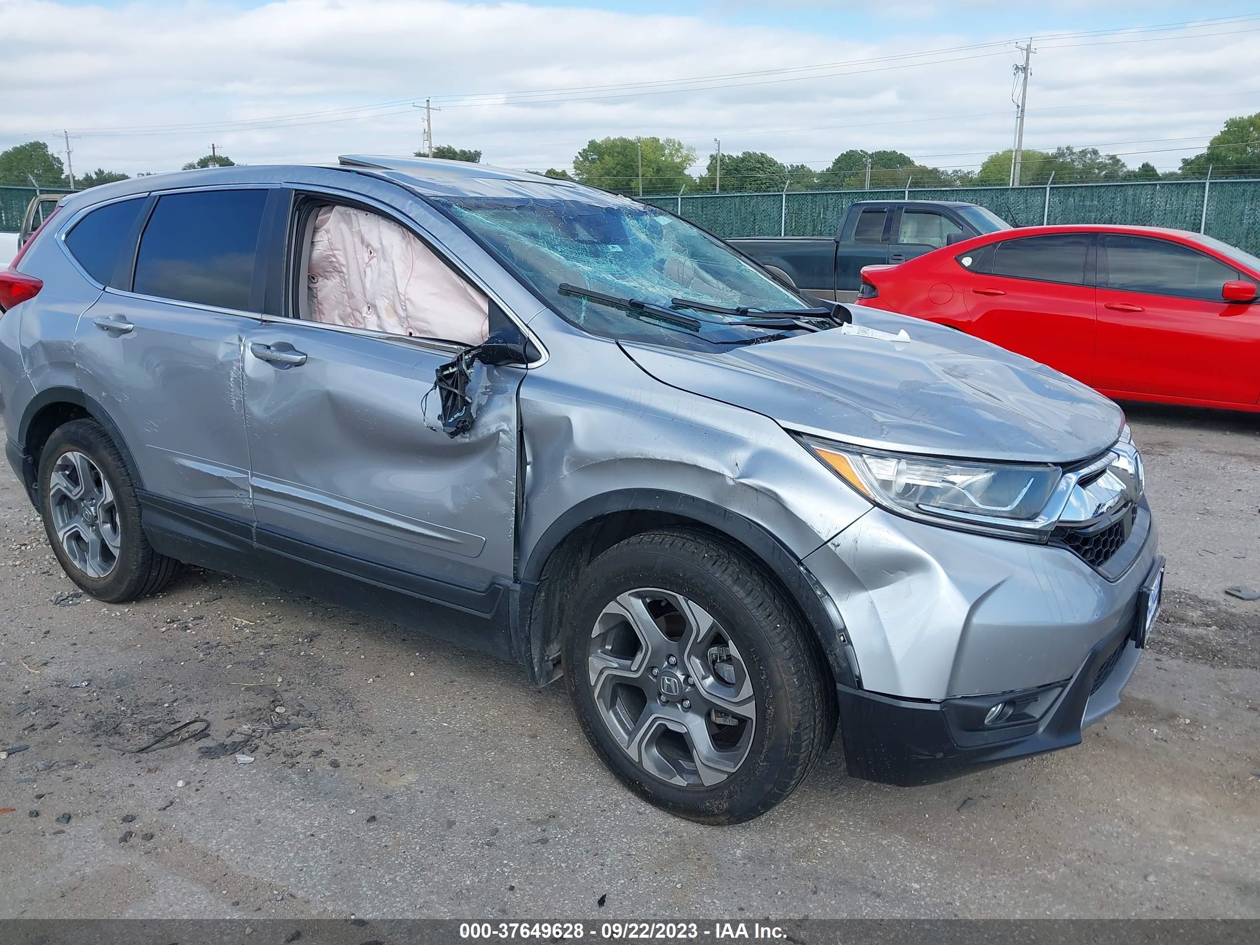 Photo 0 VIN: 5J6RW1H55JA007205 - HONDA CR-V 