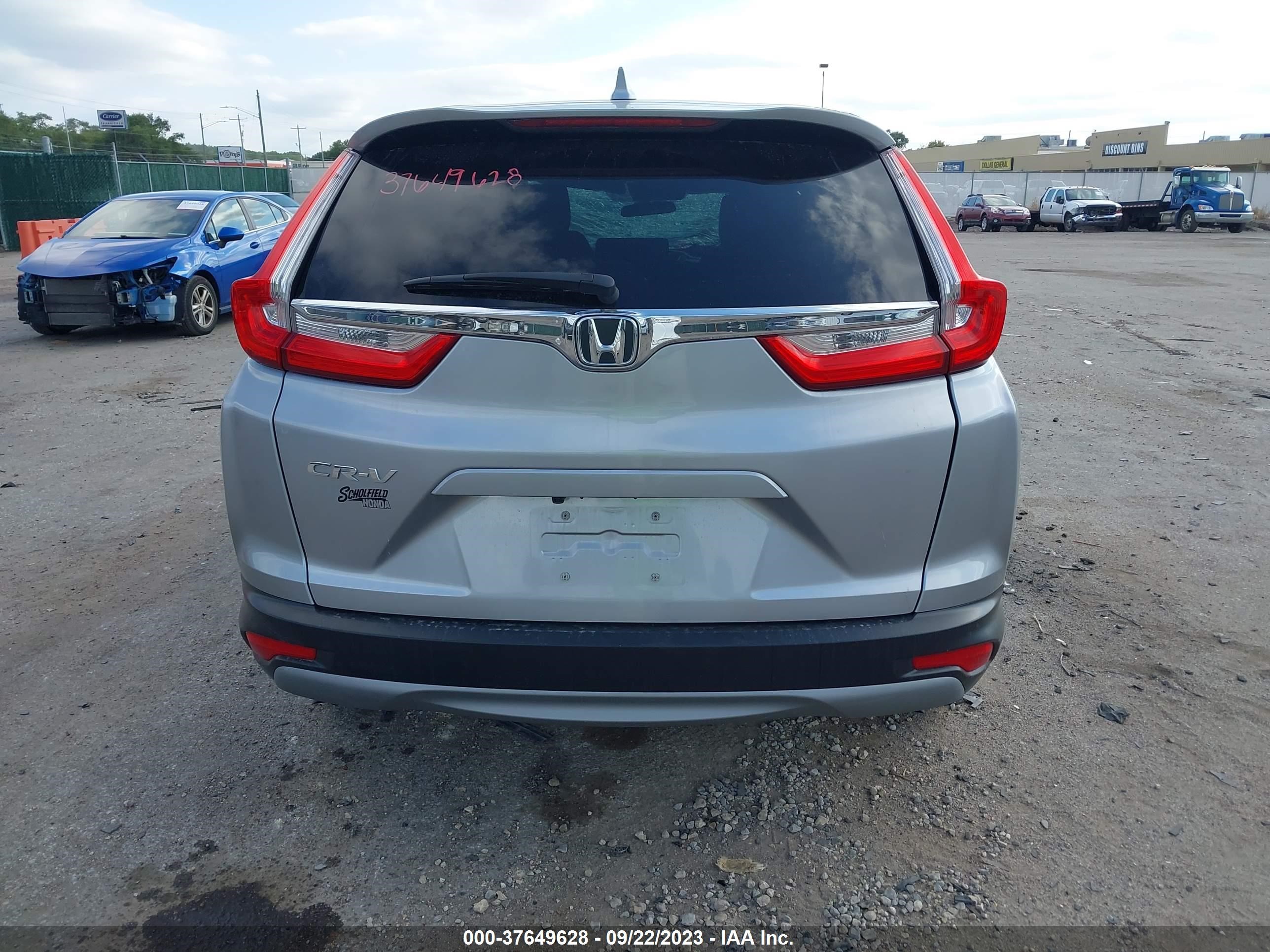 Photo 16 VIN: 5J6RW1H55JA007205 - HONDA CR-V 