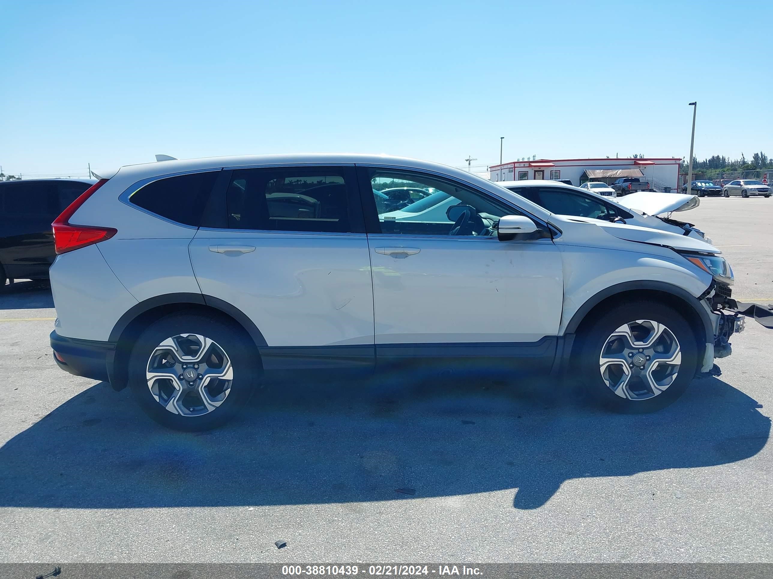 Photo 13 VIN: 5J6RW1H58KA010682 - HONDA CR-V 