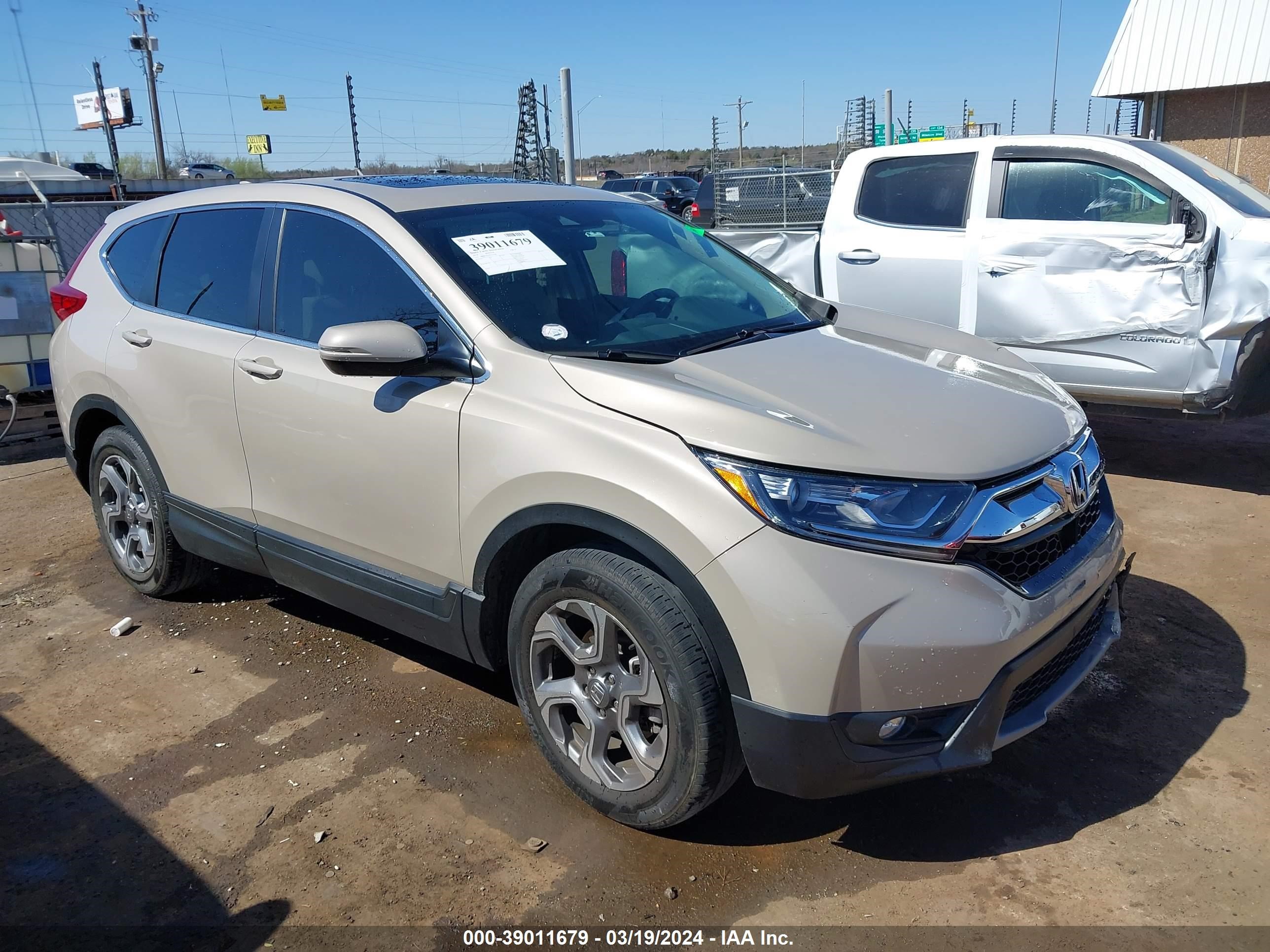 Photo 0 VIN: 5J6RW1H59JL011228 - HONDA CR-V 