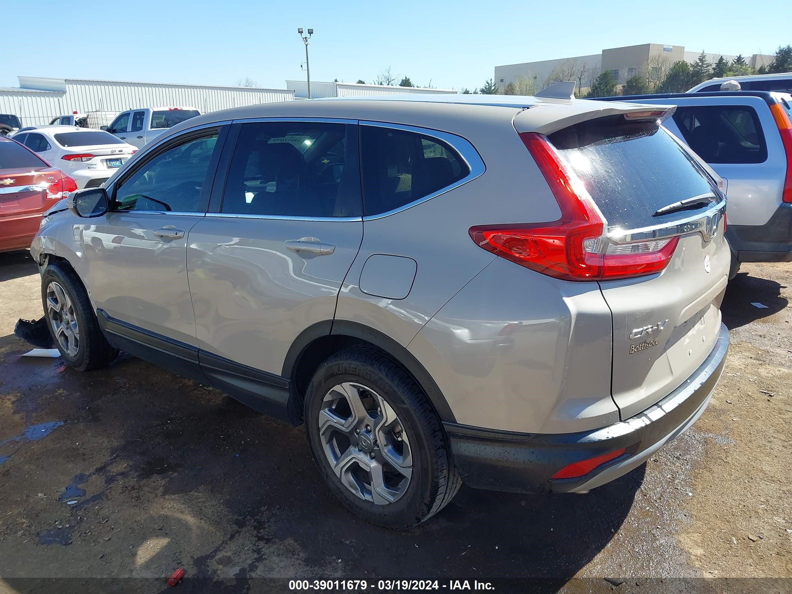 Photo 2 VIN: 5J6RW1H59JL011228 - HONDA CR-V 