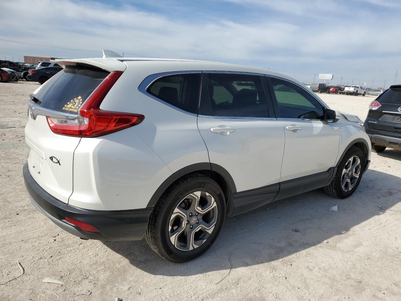 Photo 2 VIN: 5J6RW1H86JL016980 - HONDA CR-V 