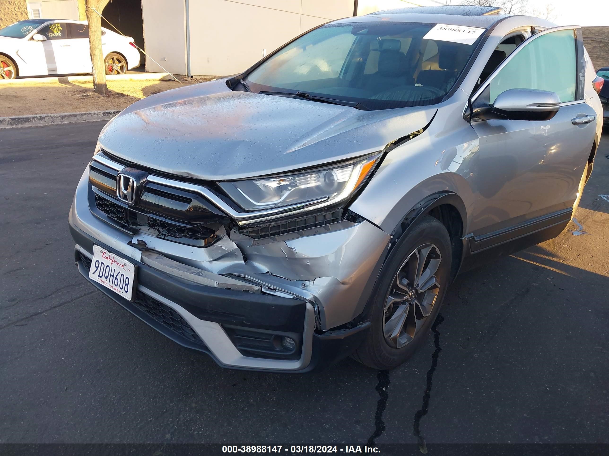 Photo 5 VIN: 5J6RW1H8XLA006399 - HONDA CR-V 